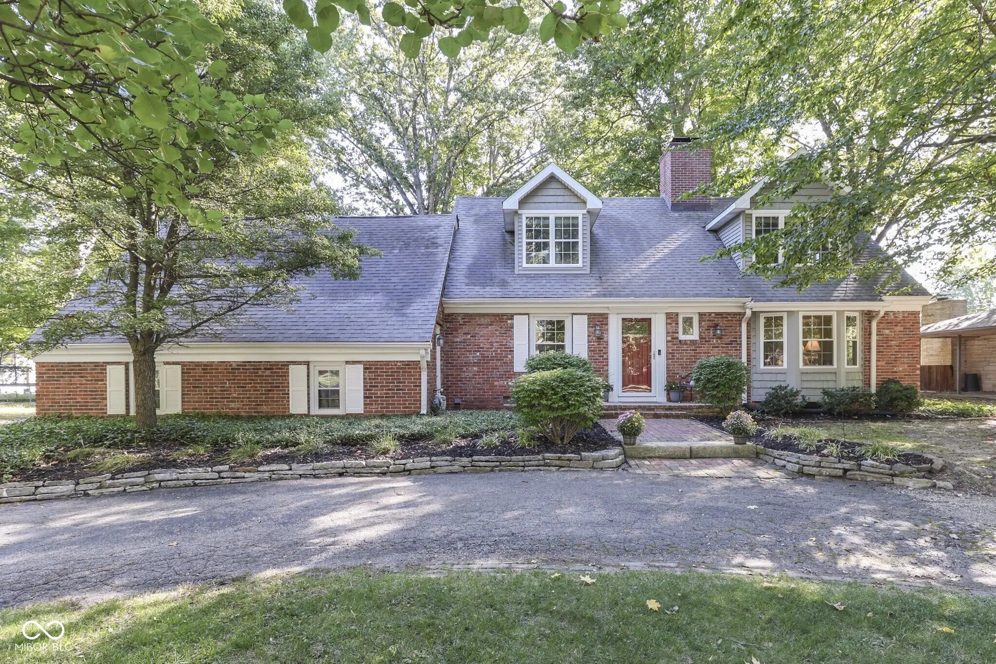 7645 Lindenwood Drive, Indianapolis