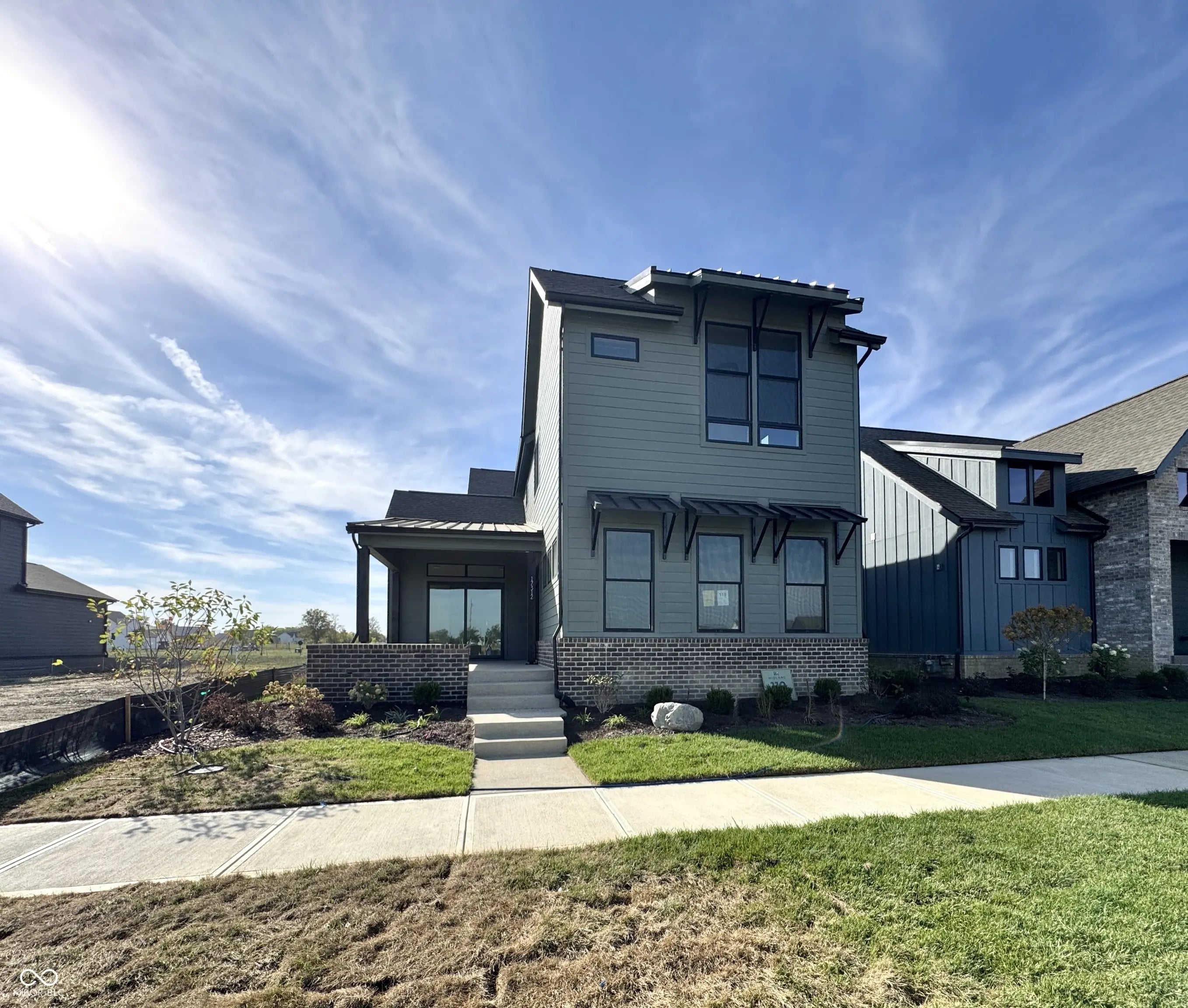 17312 Newton Main Street, Westfield