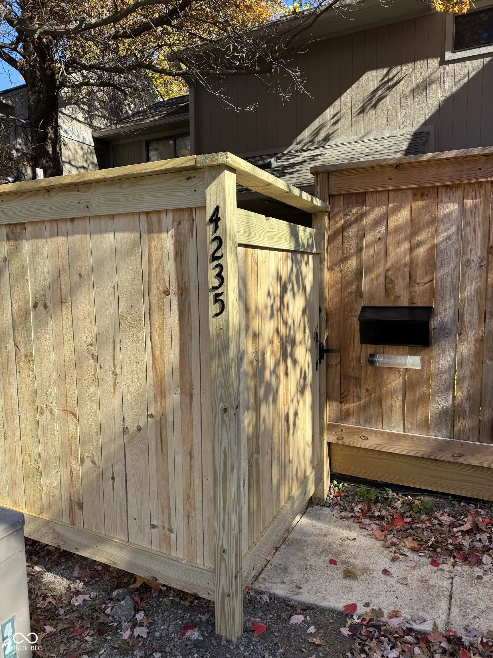 Photo of 4235 Foxglove Trace Indianapolis, IN 46237