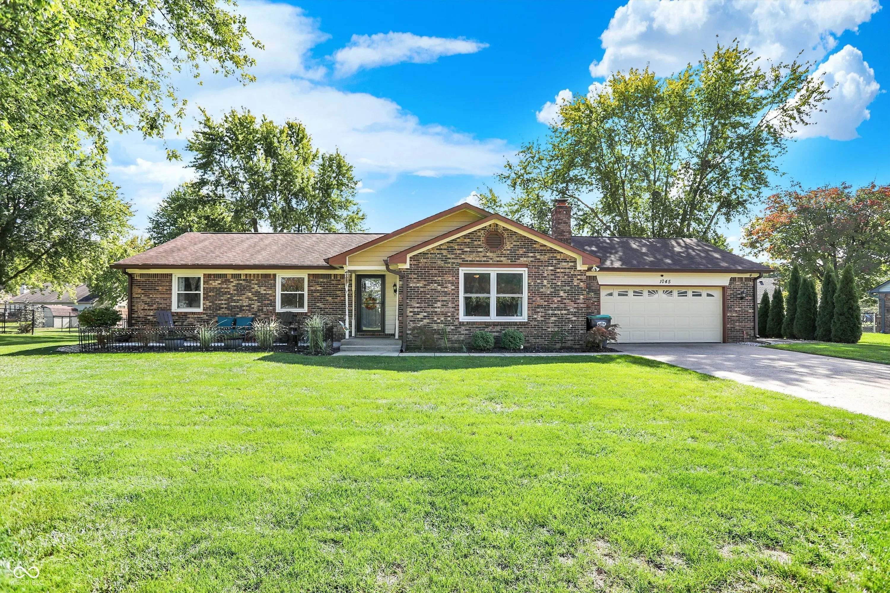 1045 Madrid Road, Greenwood