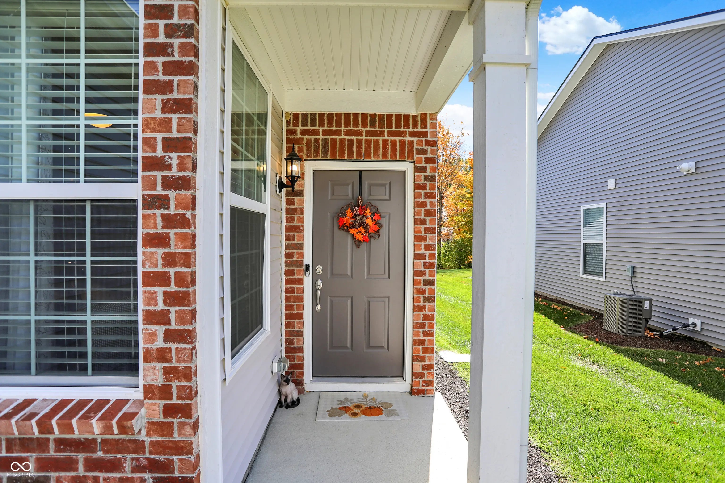 4585 Mimosa Drive MLS 22068038 Vandalia photo 1