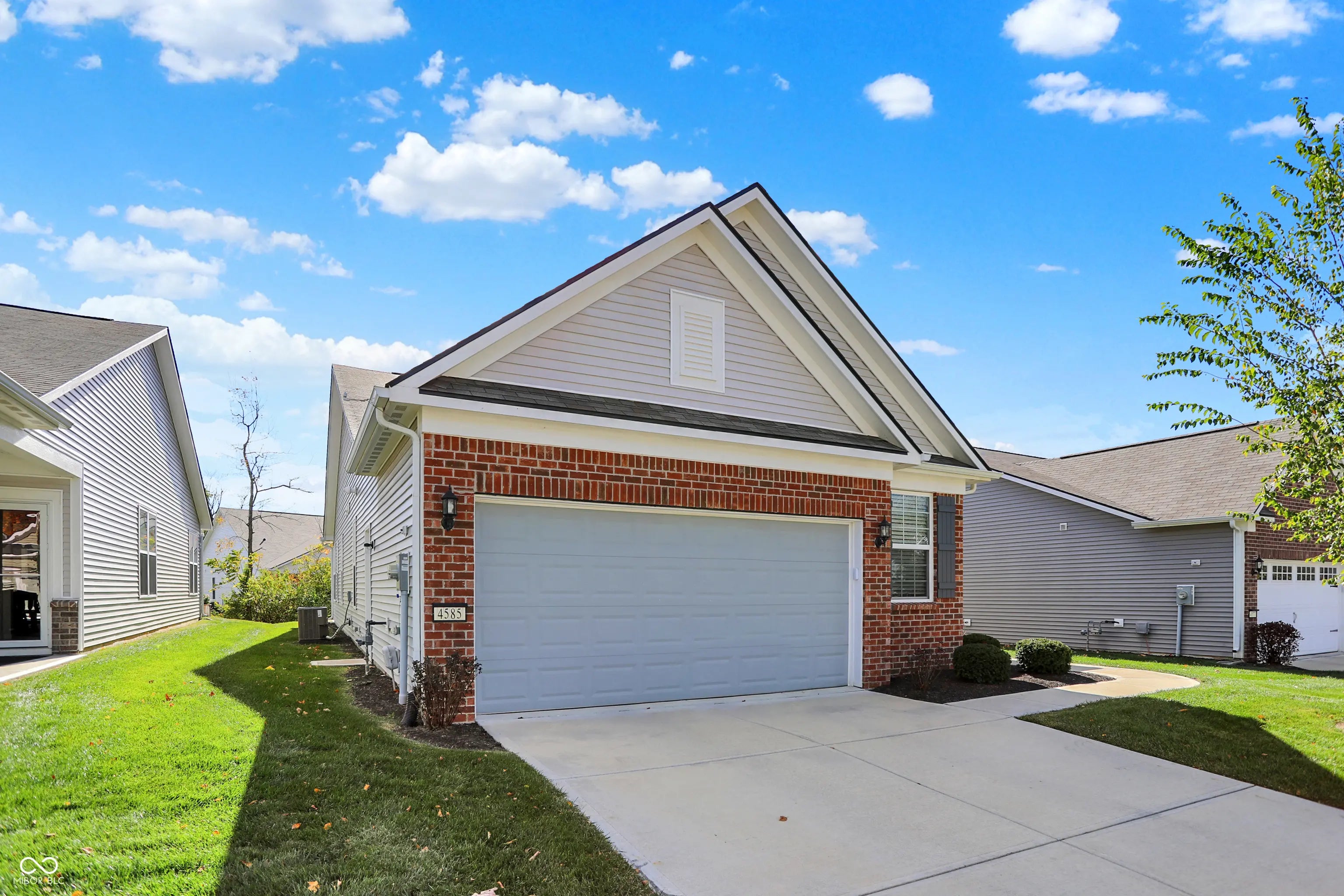 4585 Mimosa Drive MLS 22068038 Vandalia photo 60