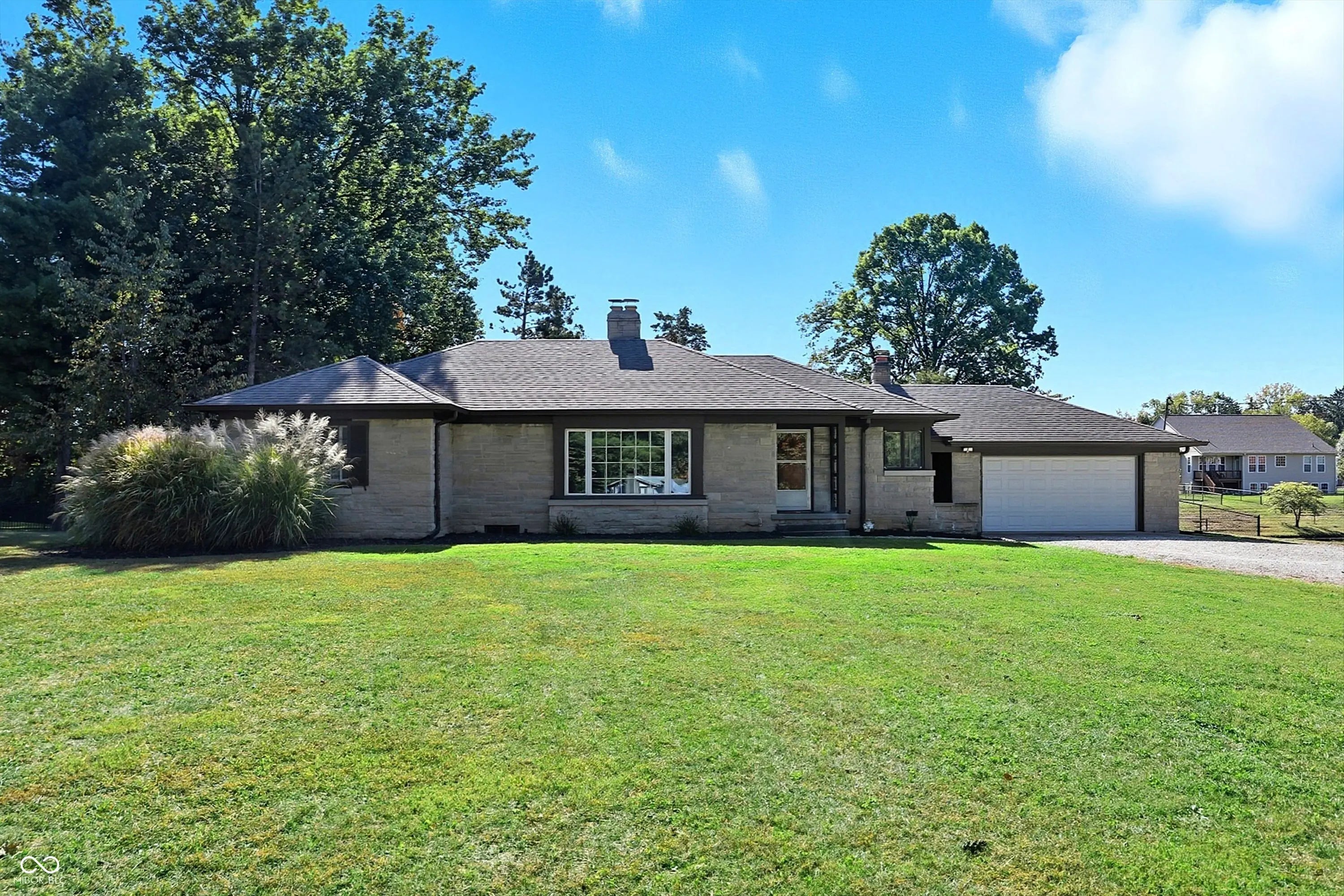 3905 Shelbyville Road, Indianapolis