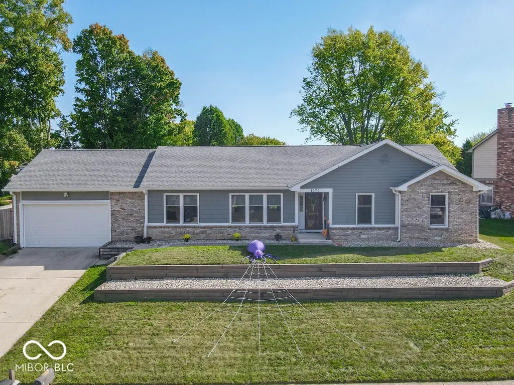 Photo of 1171 Creekside Lane Plainfield, IN 46168