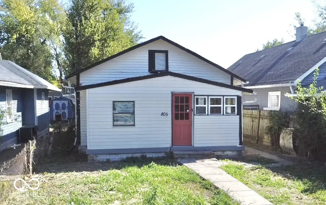Photo of 805 N Goodlet Avenue Indianapolis, IN 46222