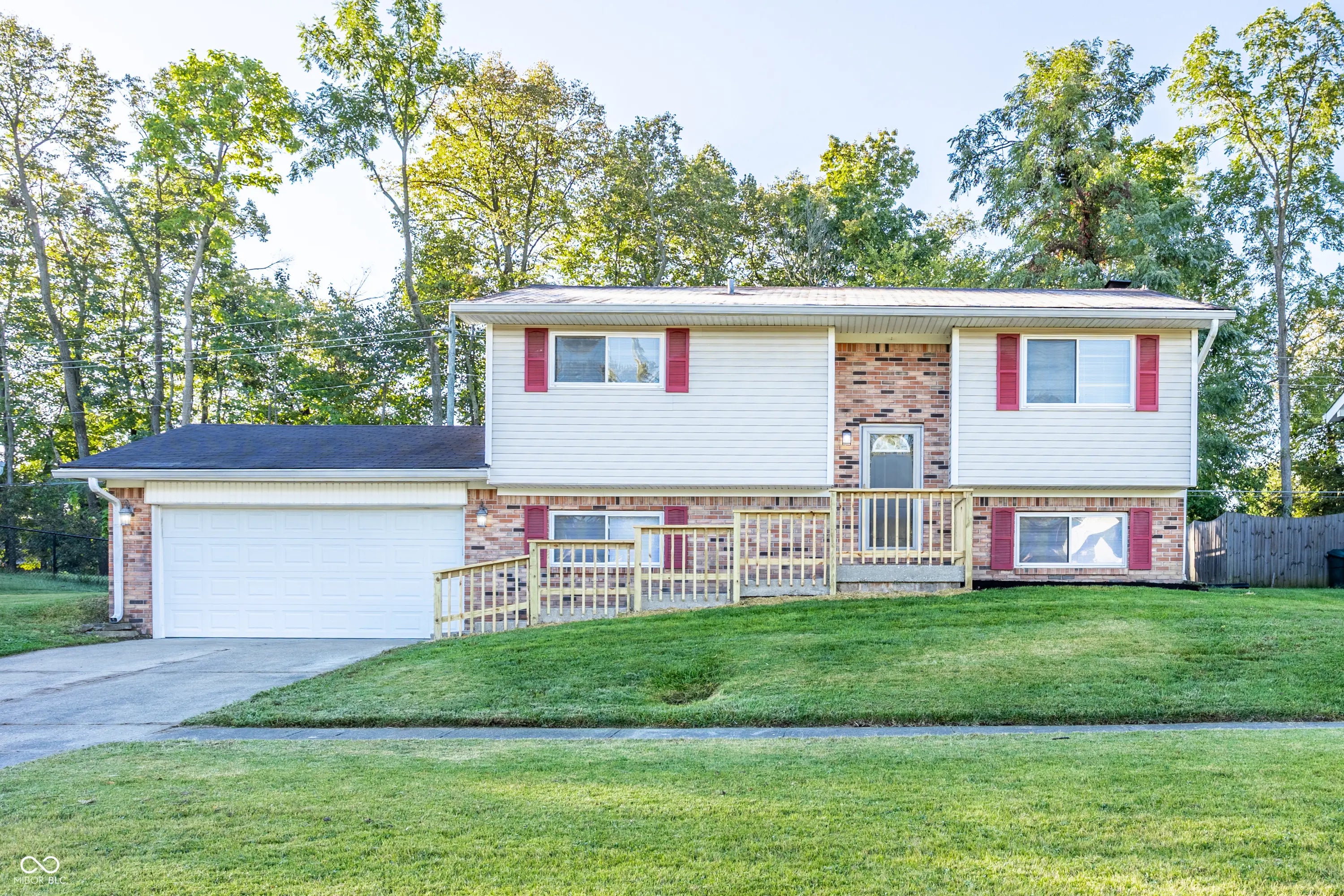 6007 Milhouse Road, Indianapolis