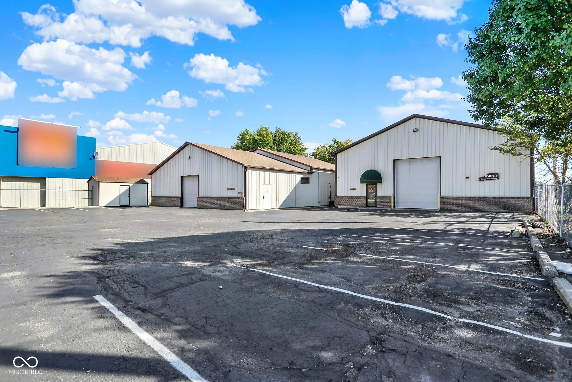 3291 Madison Avenue, Indianapolis