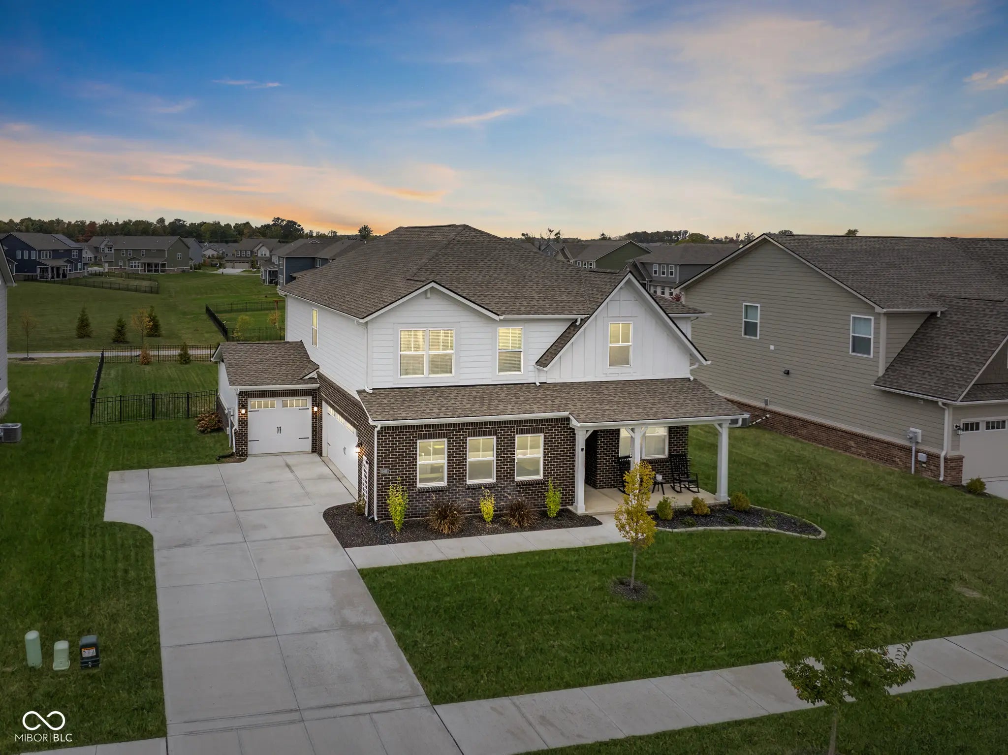 19488 Beruna Way, Westfield