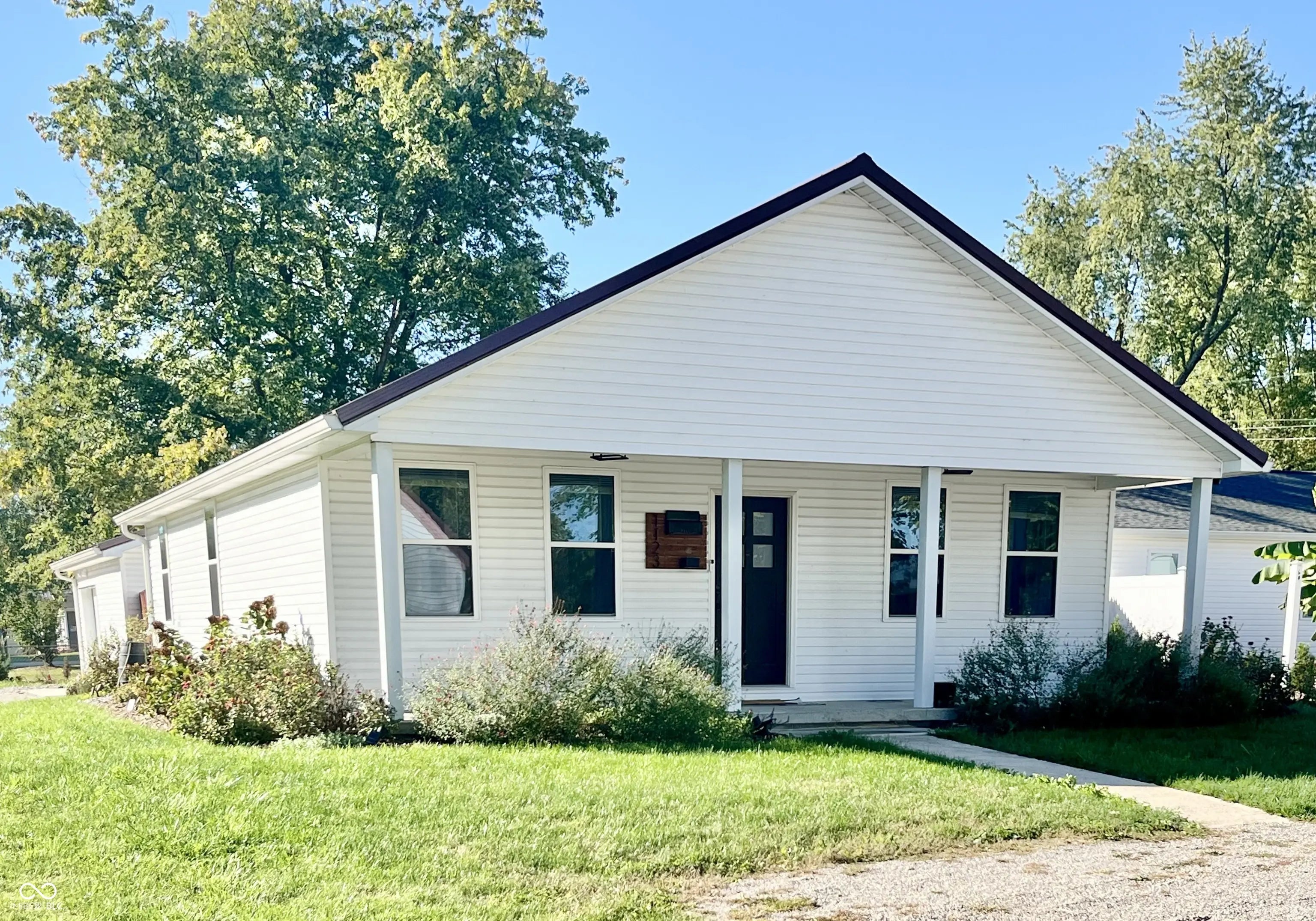 1123 Washington Street, Hope
