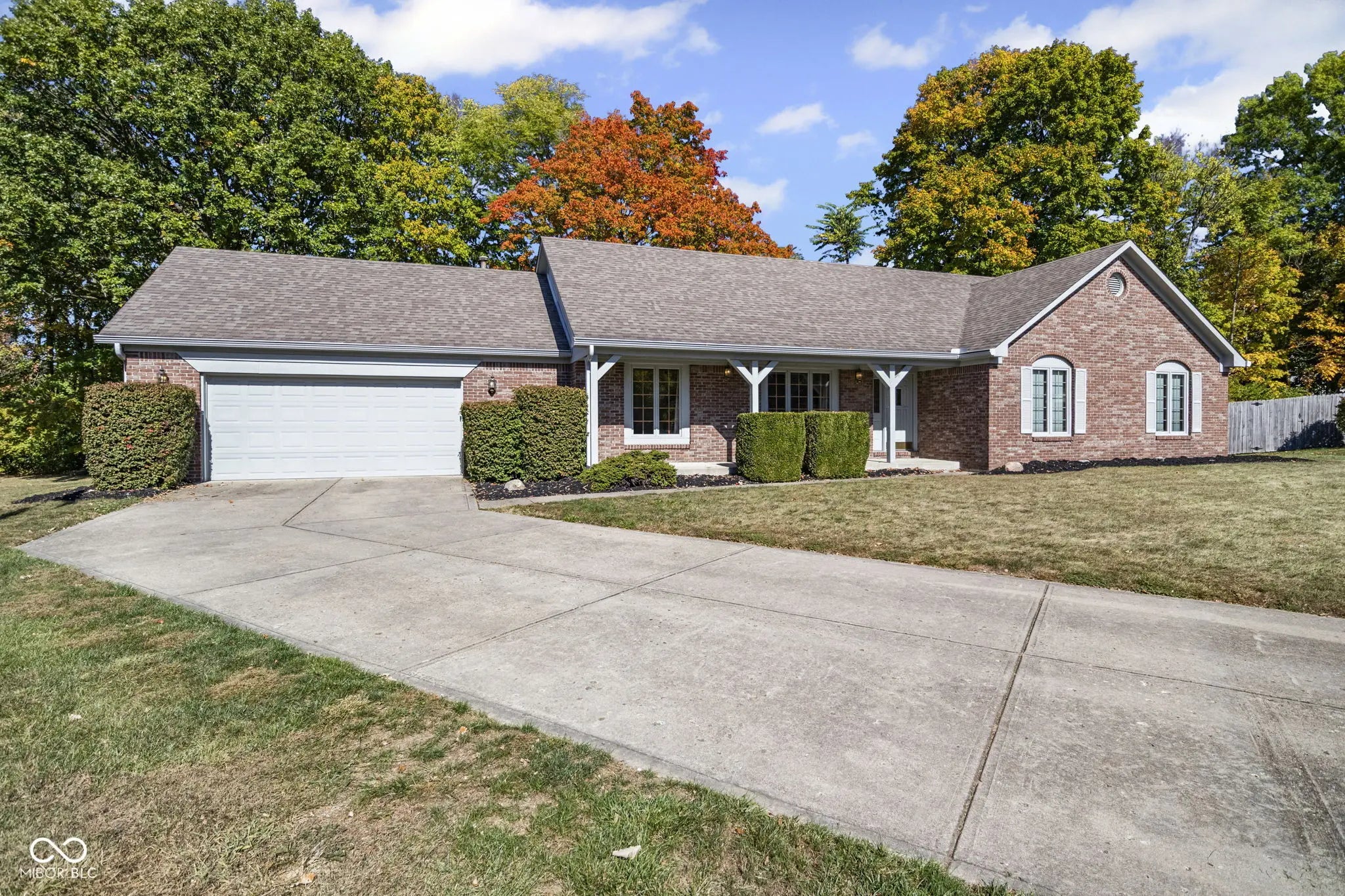 606 Bakeway Circle, Indianapolis