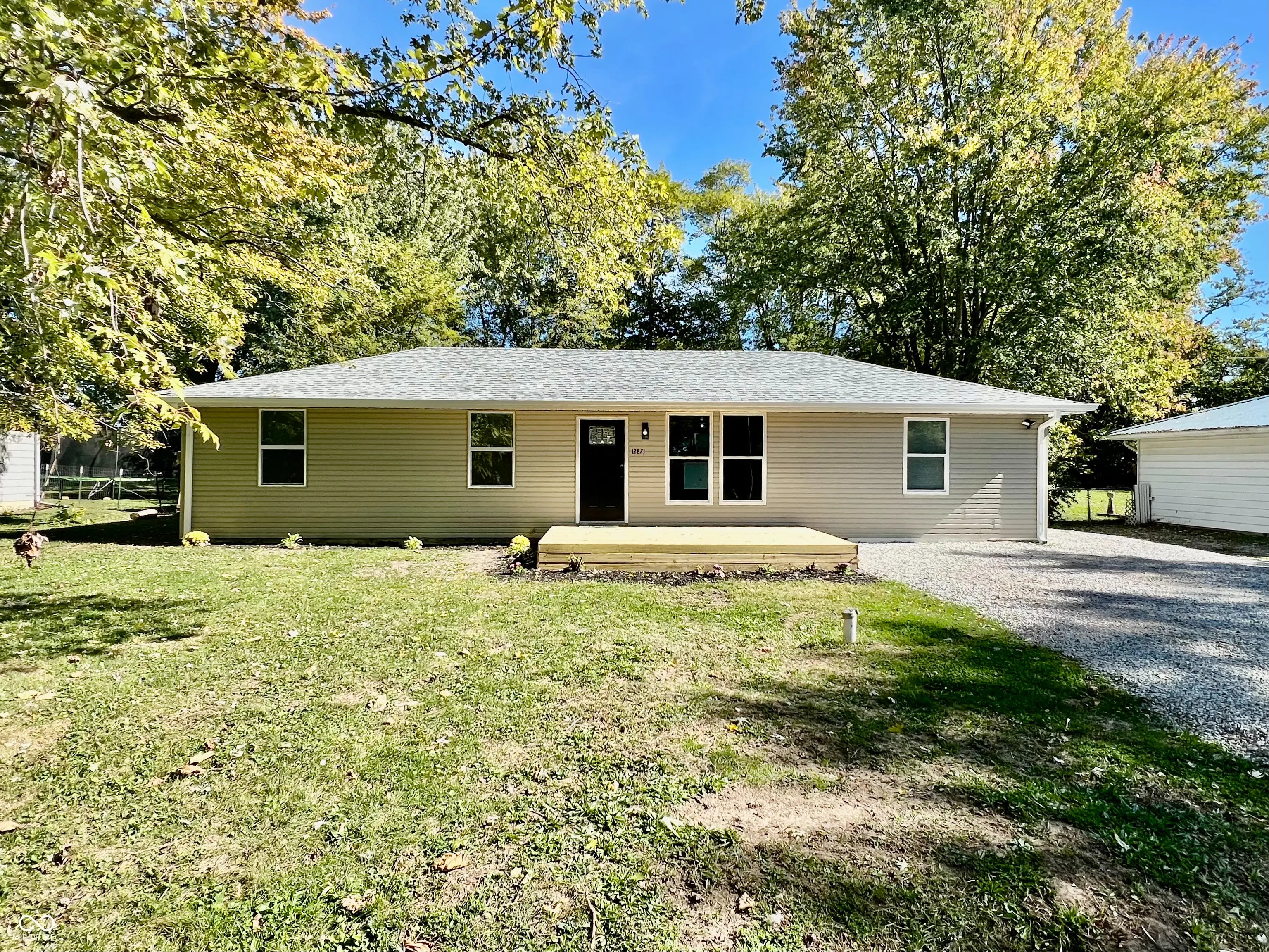12871 N County Road 670 E, Hope