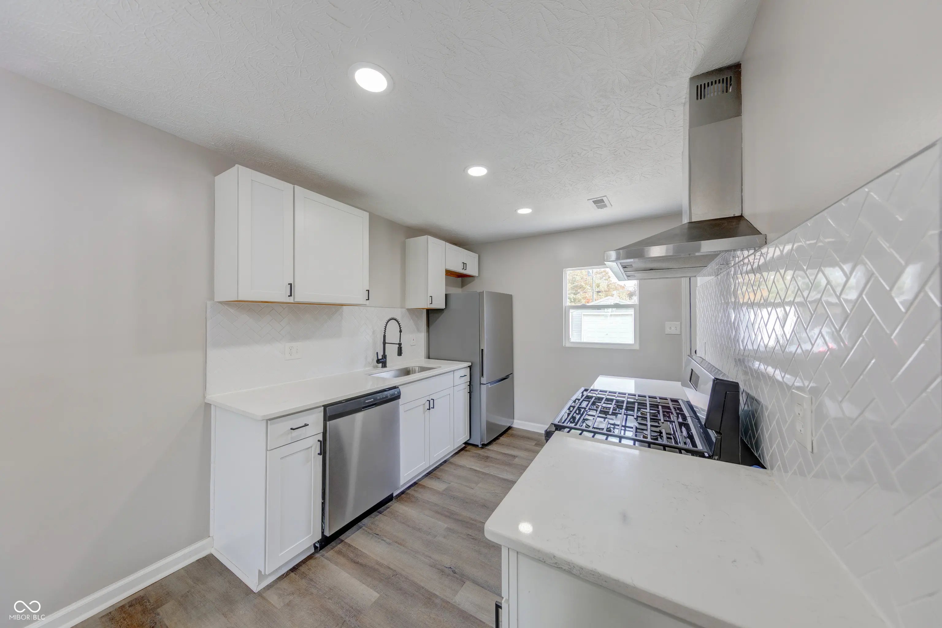 617 S Grand Avenue MLS 22068571 Ivanhoe Heights photo 8