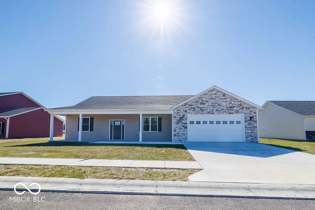 106 Pin Oak Road, Spencer