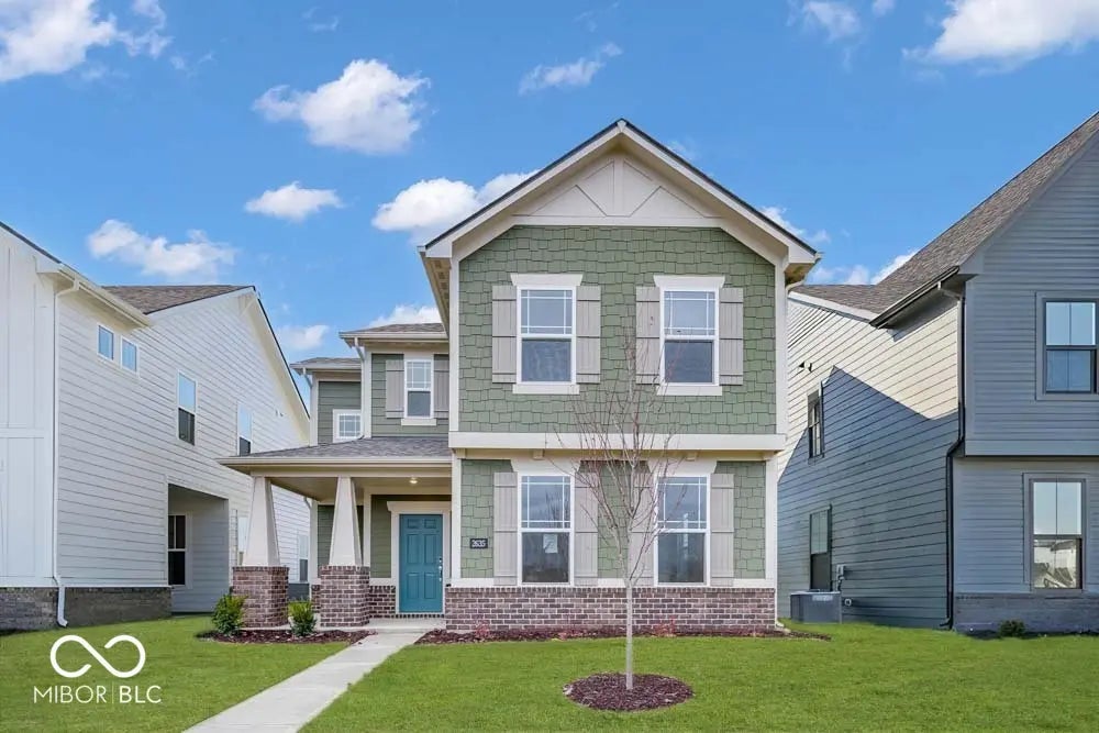 2635 Prism Way, Plainfield