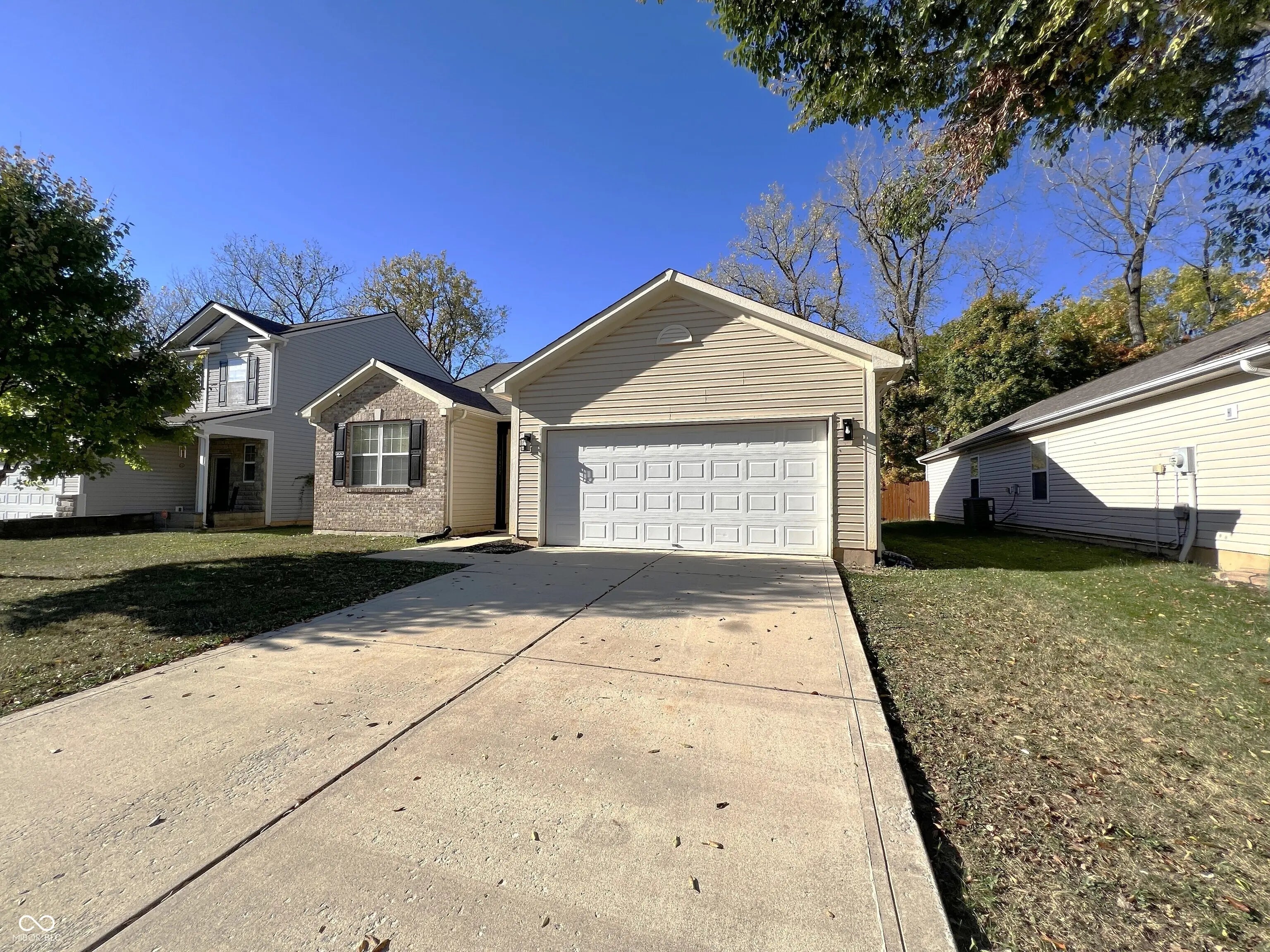 Photo of 11422 High Timber Drive Indianapolis, IN 46235