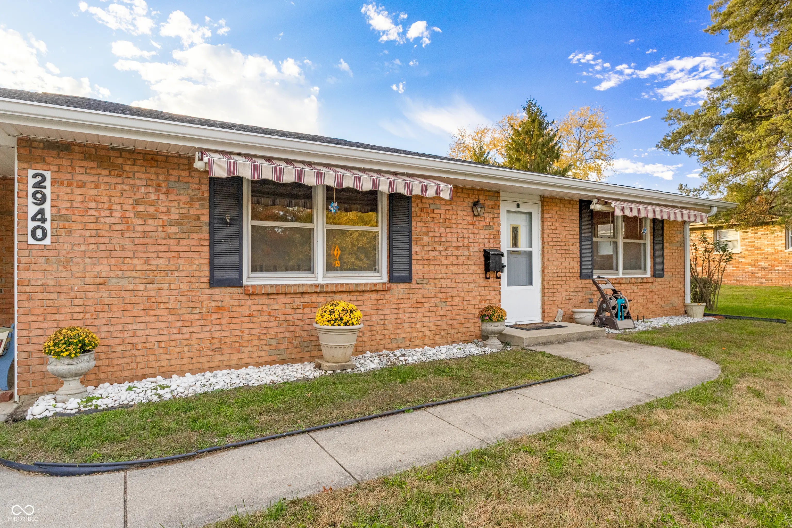 2940 Taylor Road, Columbus