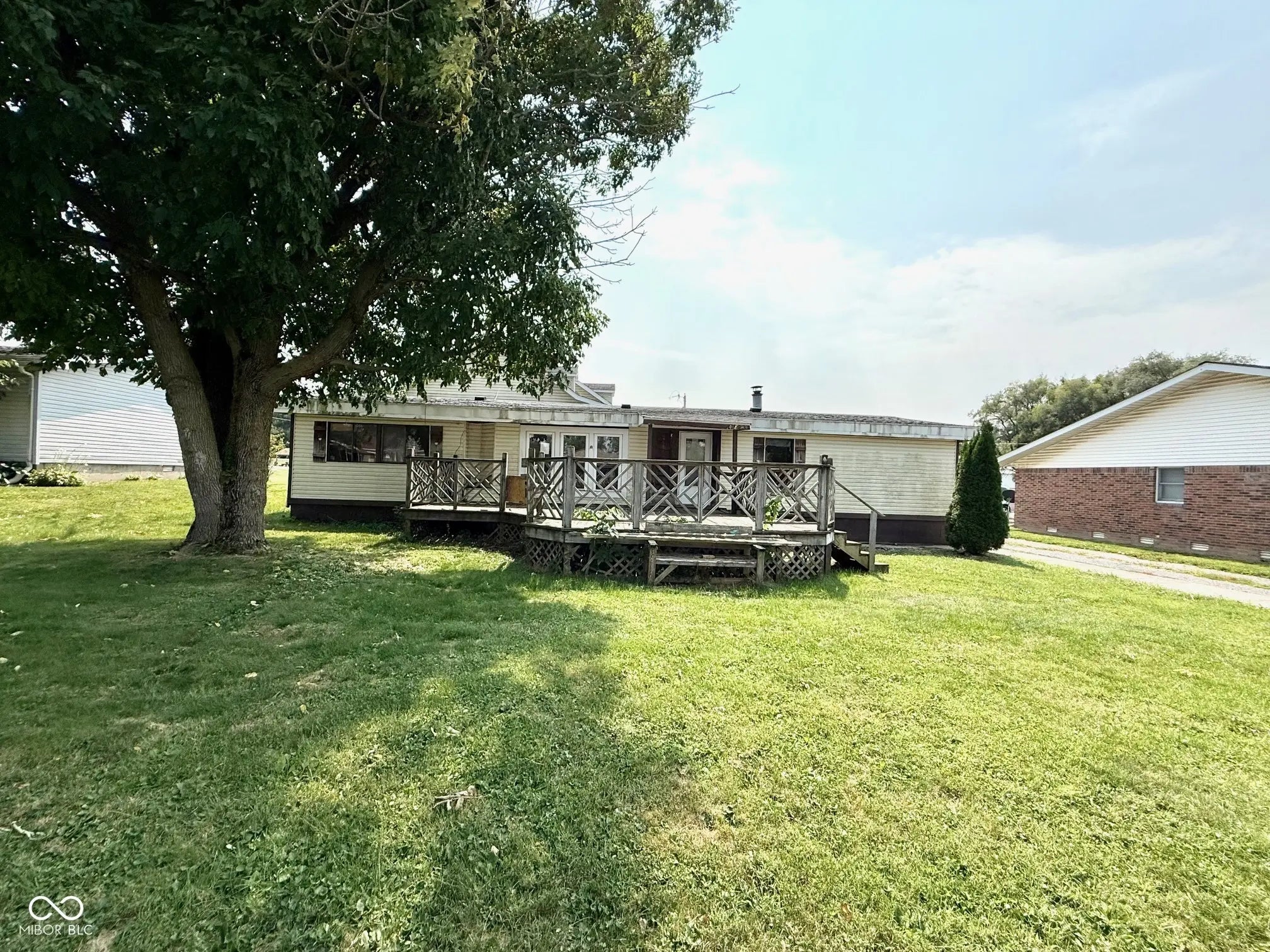 206 E Adams Street, Darlington