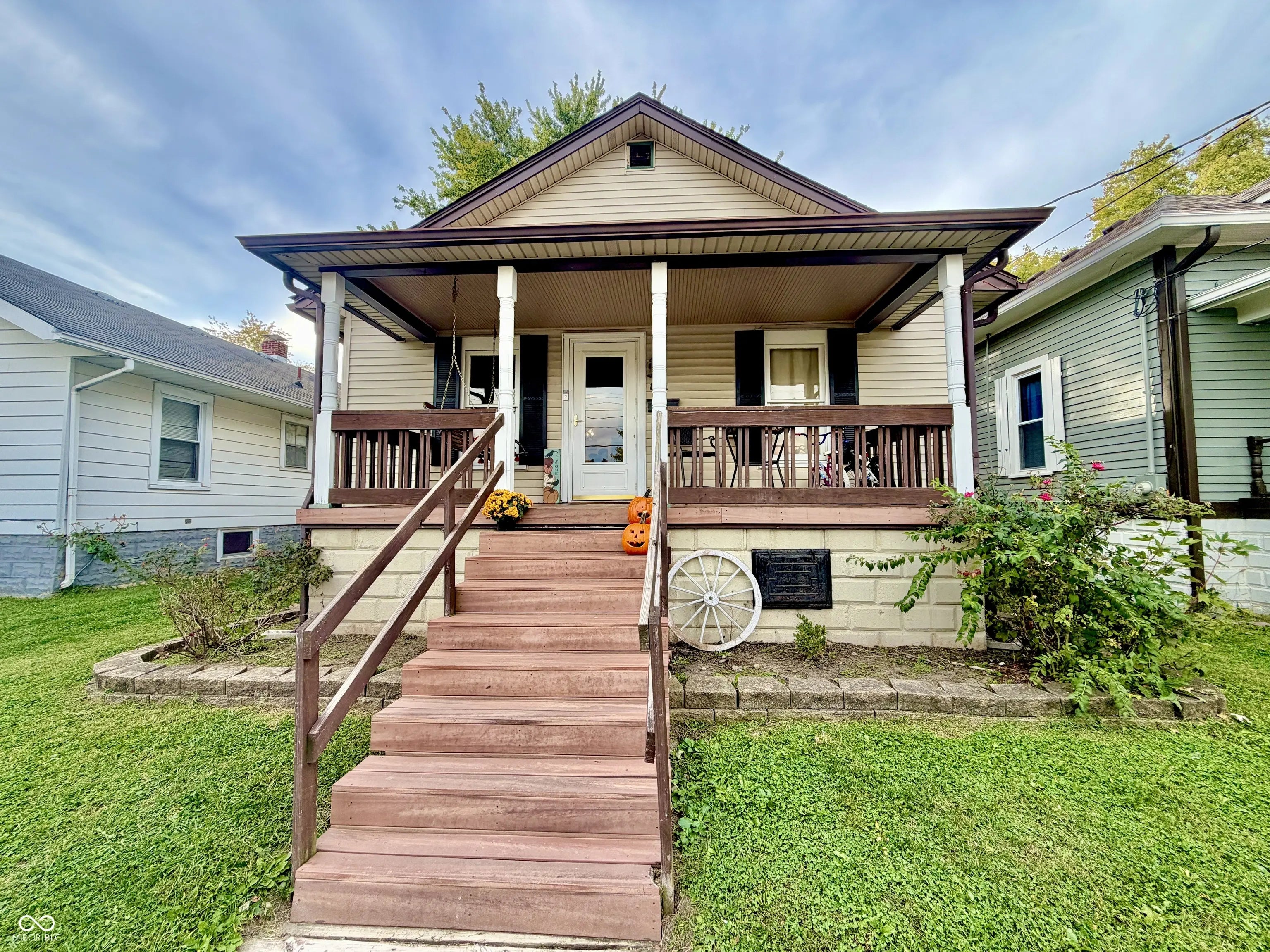 1051 Meridian Street, Shelbyville