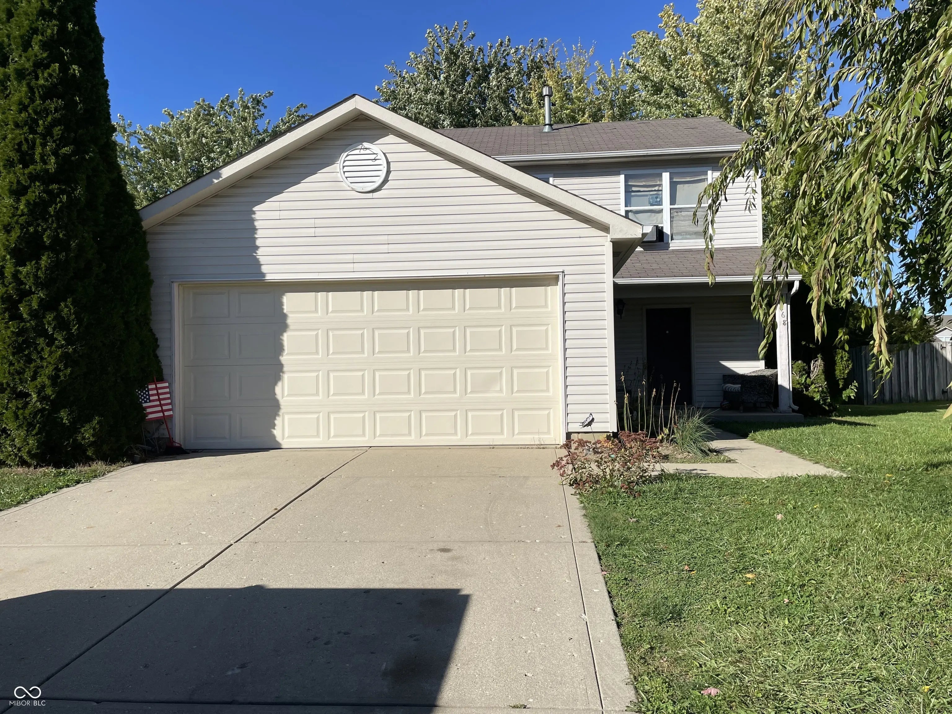 1668 Willowview Lane, Greenfield