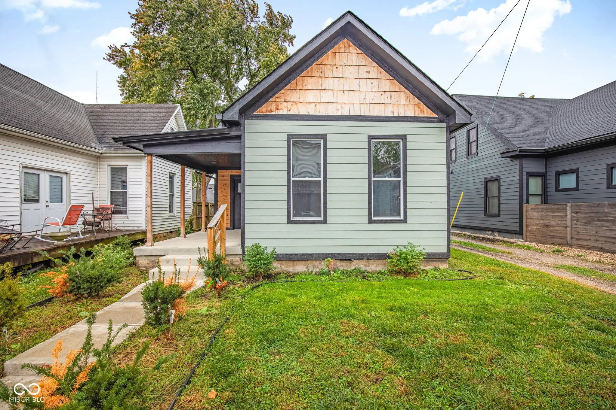 Photo of 425 Sanders Street Indianapolis, IN 46225