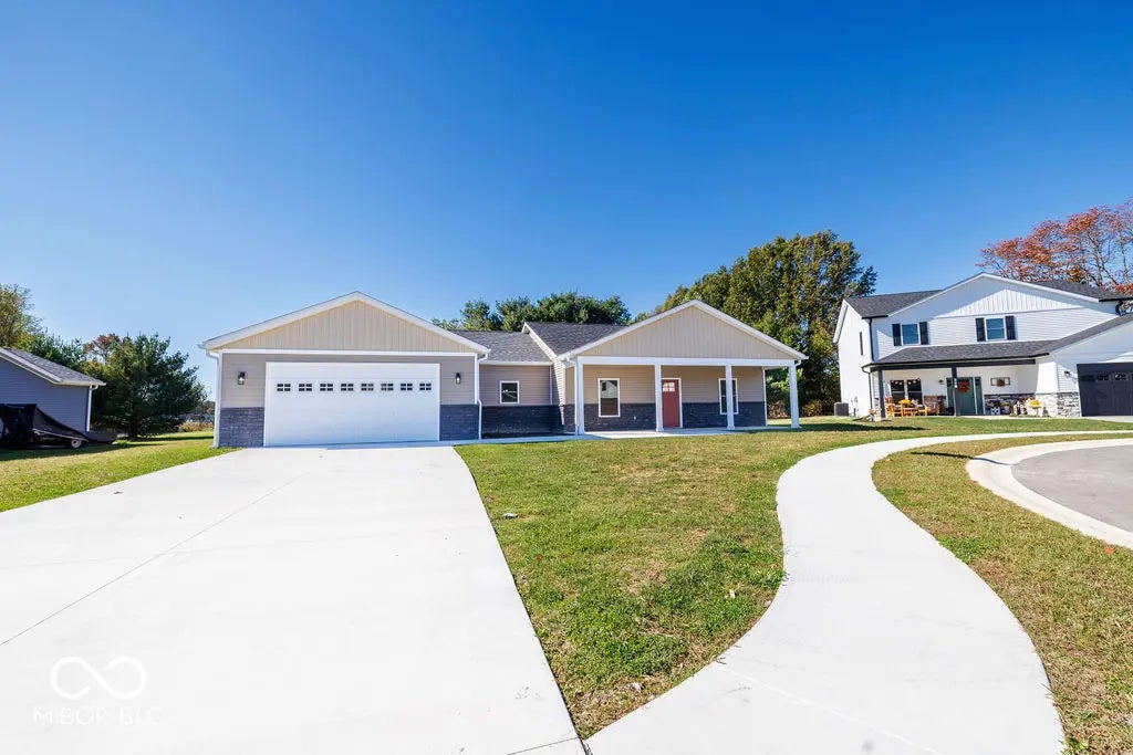 534 E Dogwood Court, Spencer