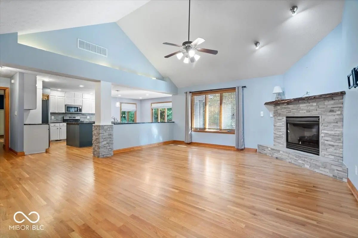 1893 Water Oak Way MLS 22069176 Timber Bend photo 4