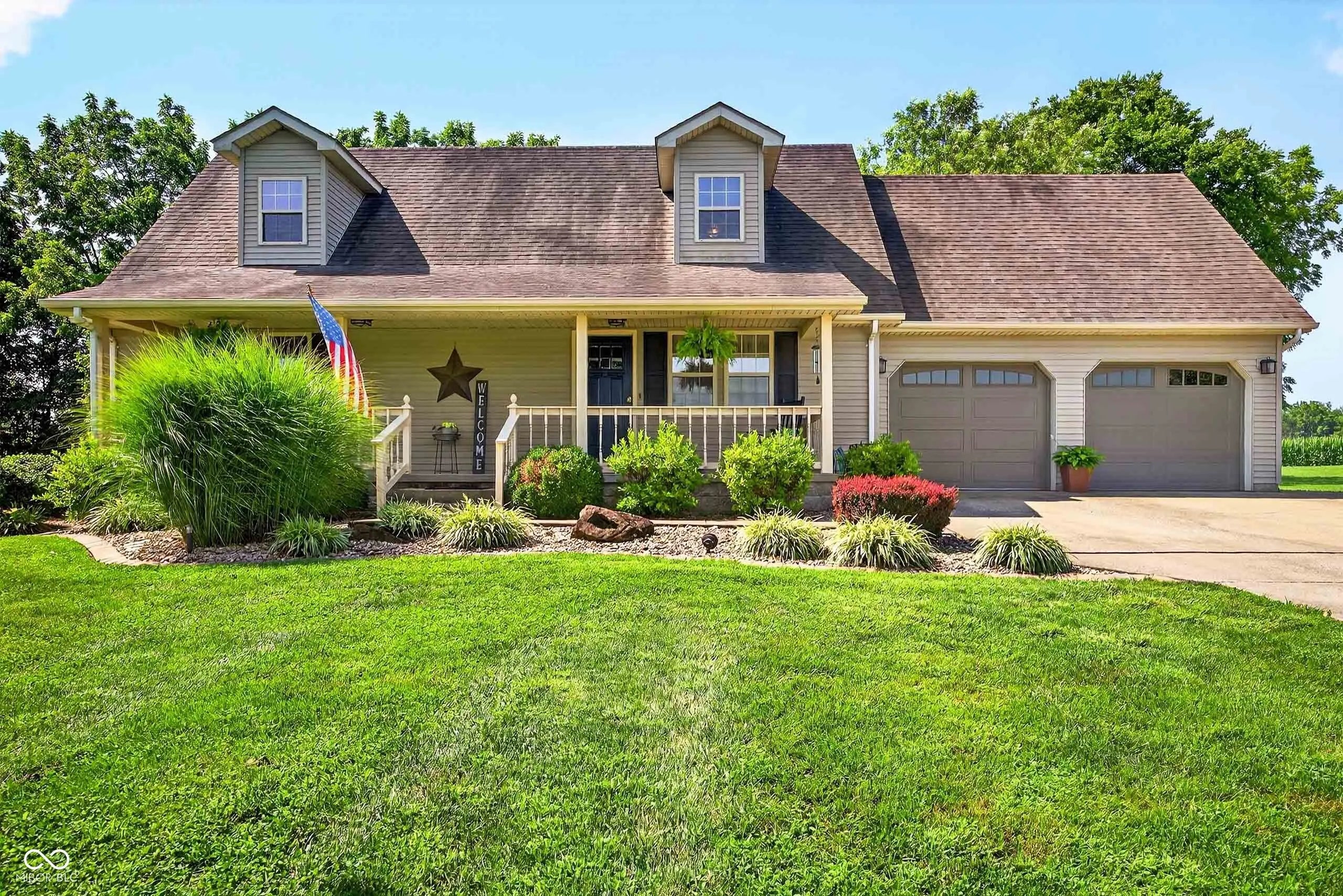 Photo of 311 E Parkwood Avenue Orleans, IN 47452