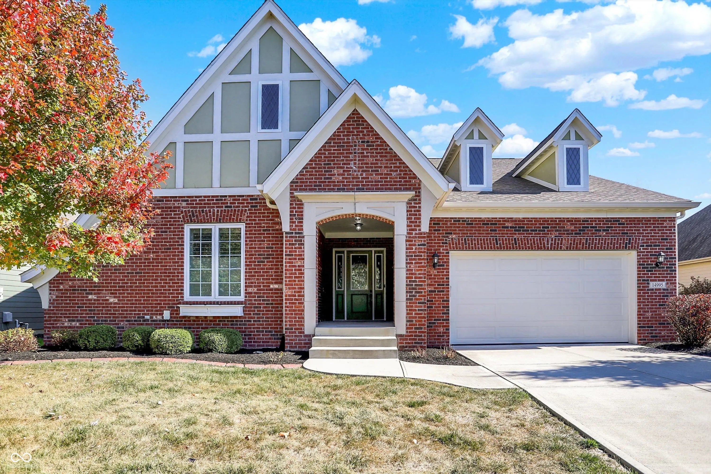14995 Pollard Drive, Westfield