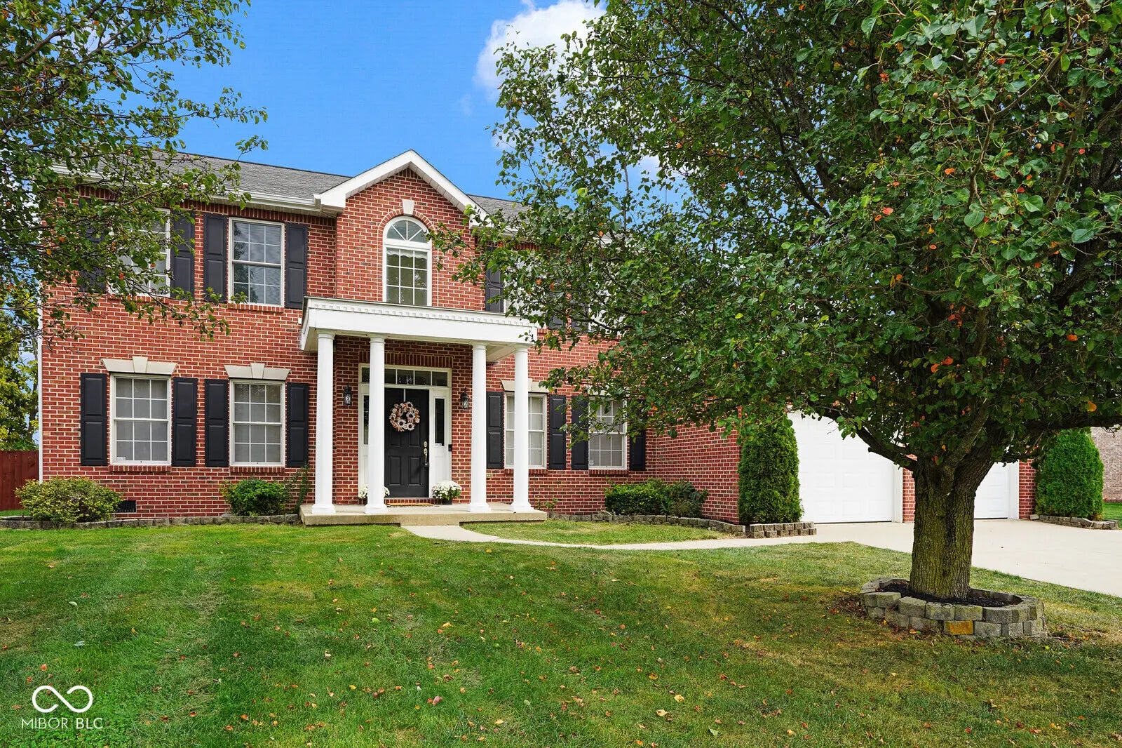 Photo of 533 Schmitt Road Indianapolis, IN 46239