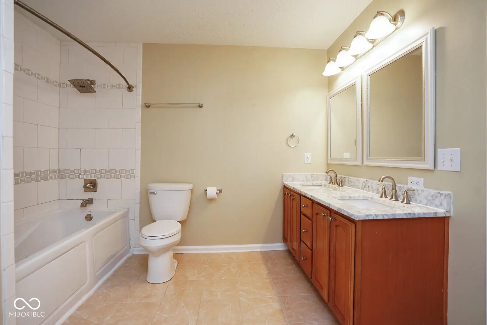 533 Schmitt Road MLS 22069301 Springs Of Hamptons photo 32