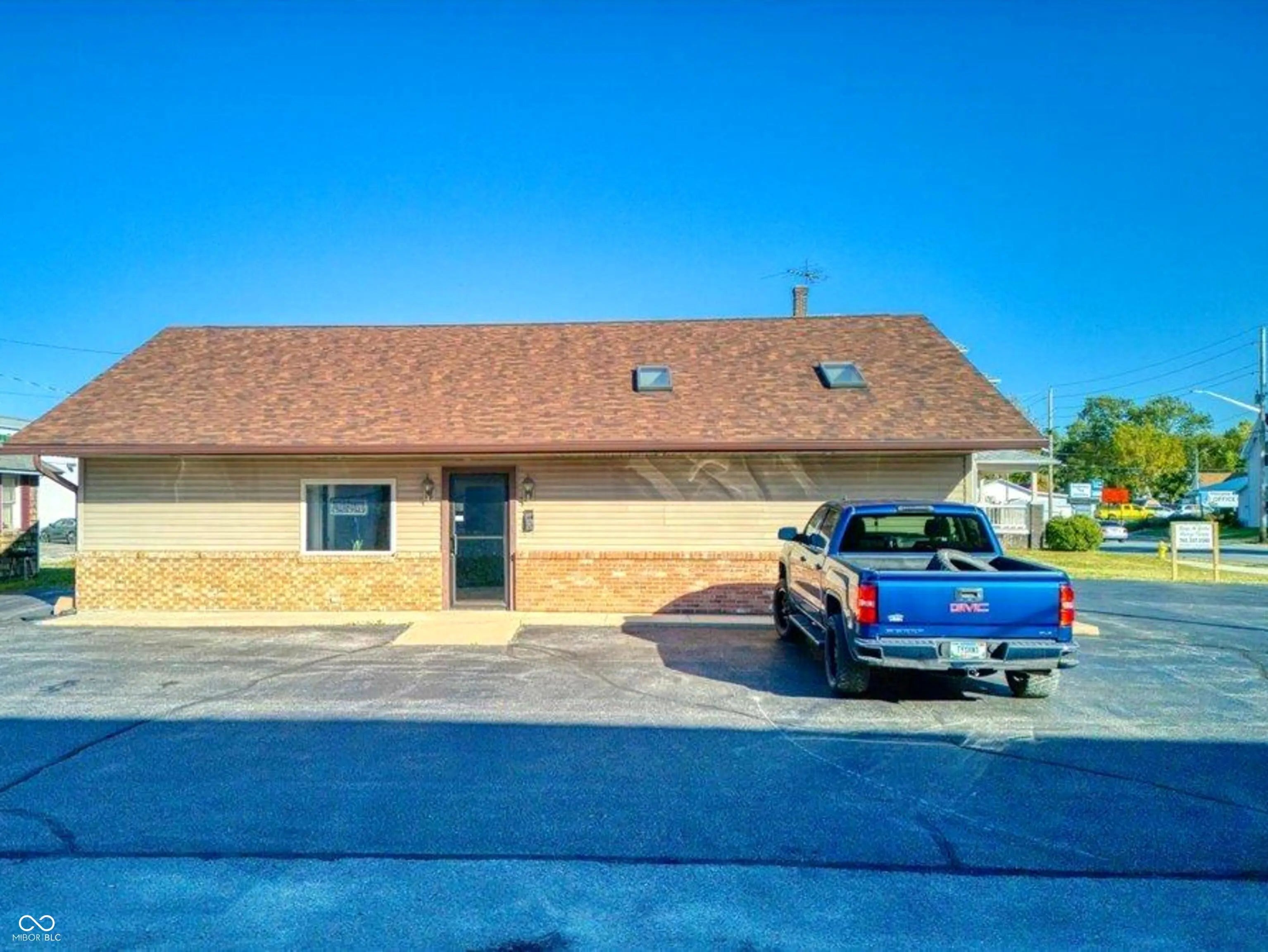 Photo of 550 W Walnut Street Frankfort, IN 46041