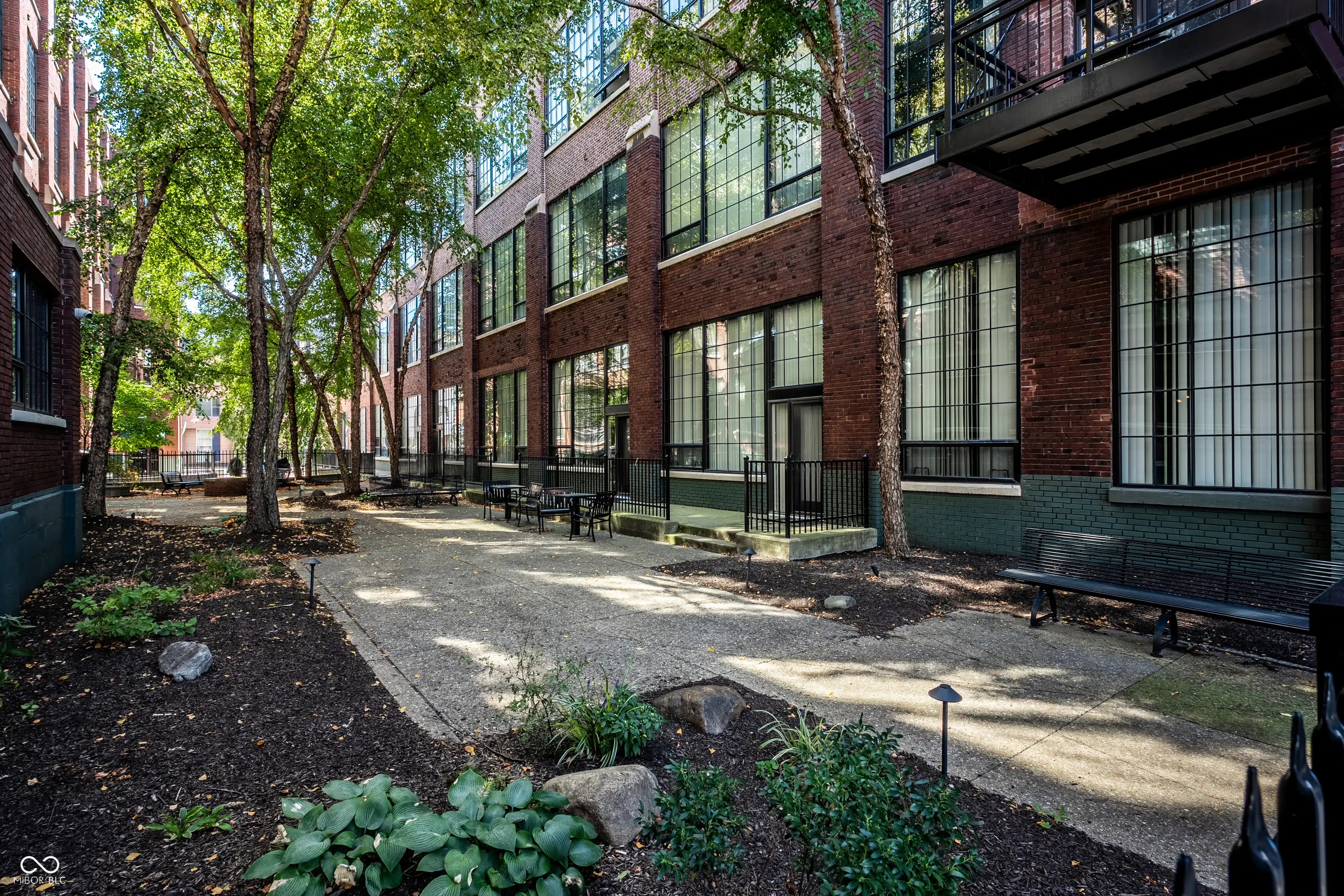 Photo of 630 N College Avenue N 404 Indianapolis, IN 46204