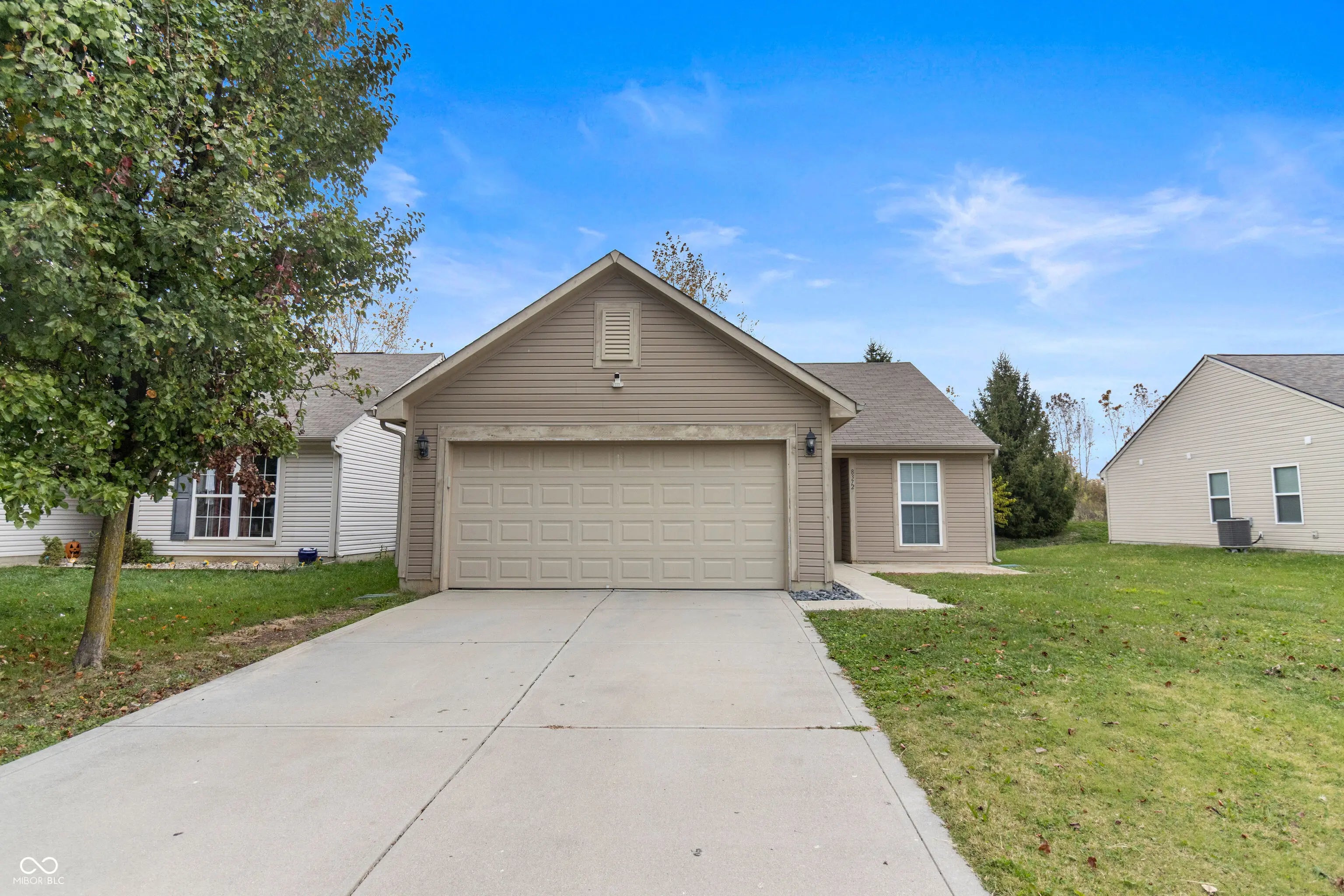 Photo of 8372 Sotheby Drive Indianapolis, IN 46239