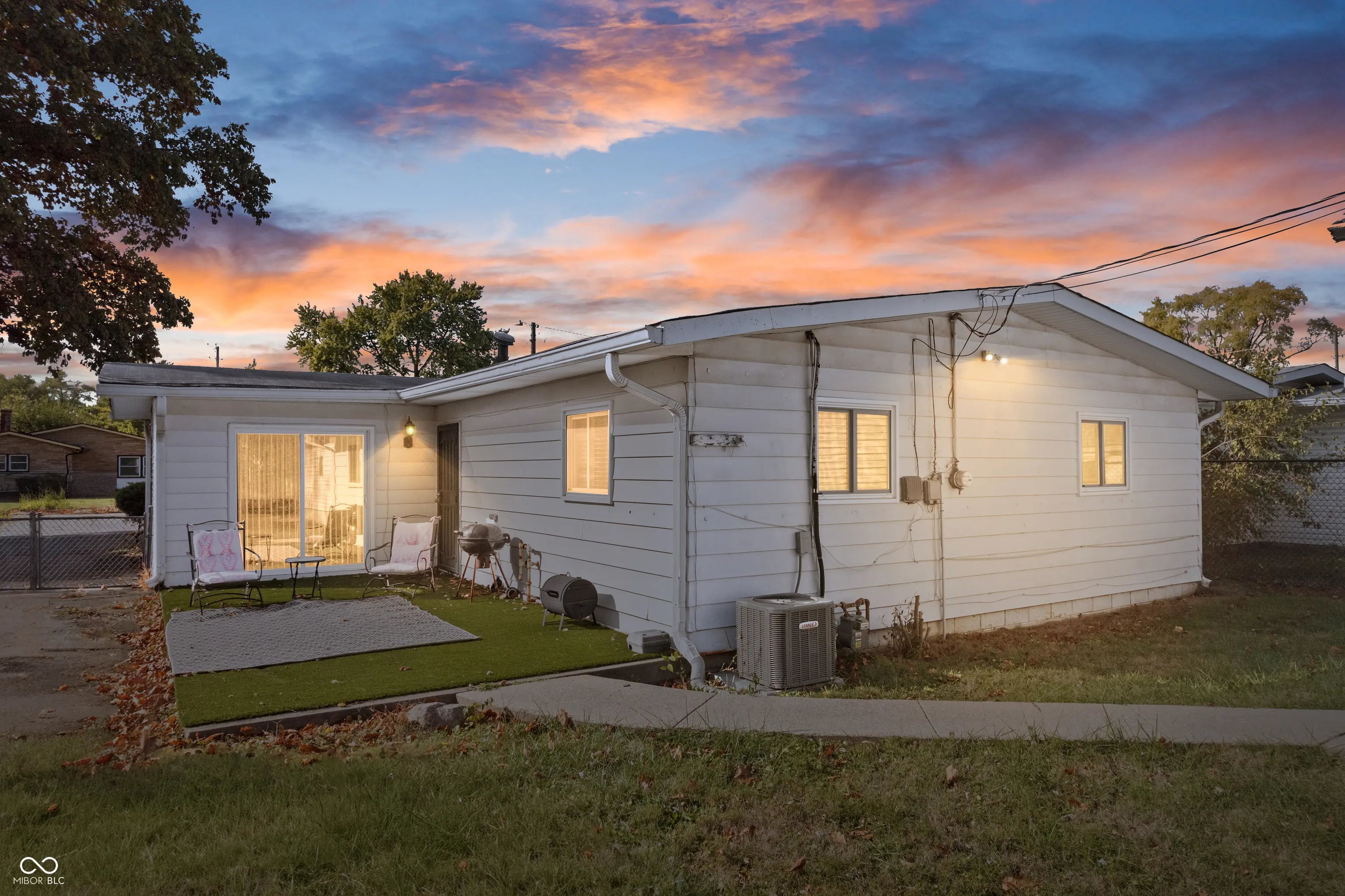 2837 Caroline Avenue MLS 22069392 Sangster Harrison photo 24