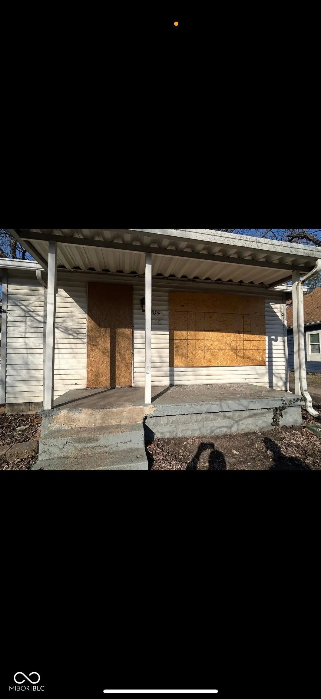 Photo of 304 N Oxford Street Indianapolis, IN 46201