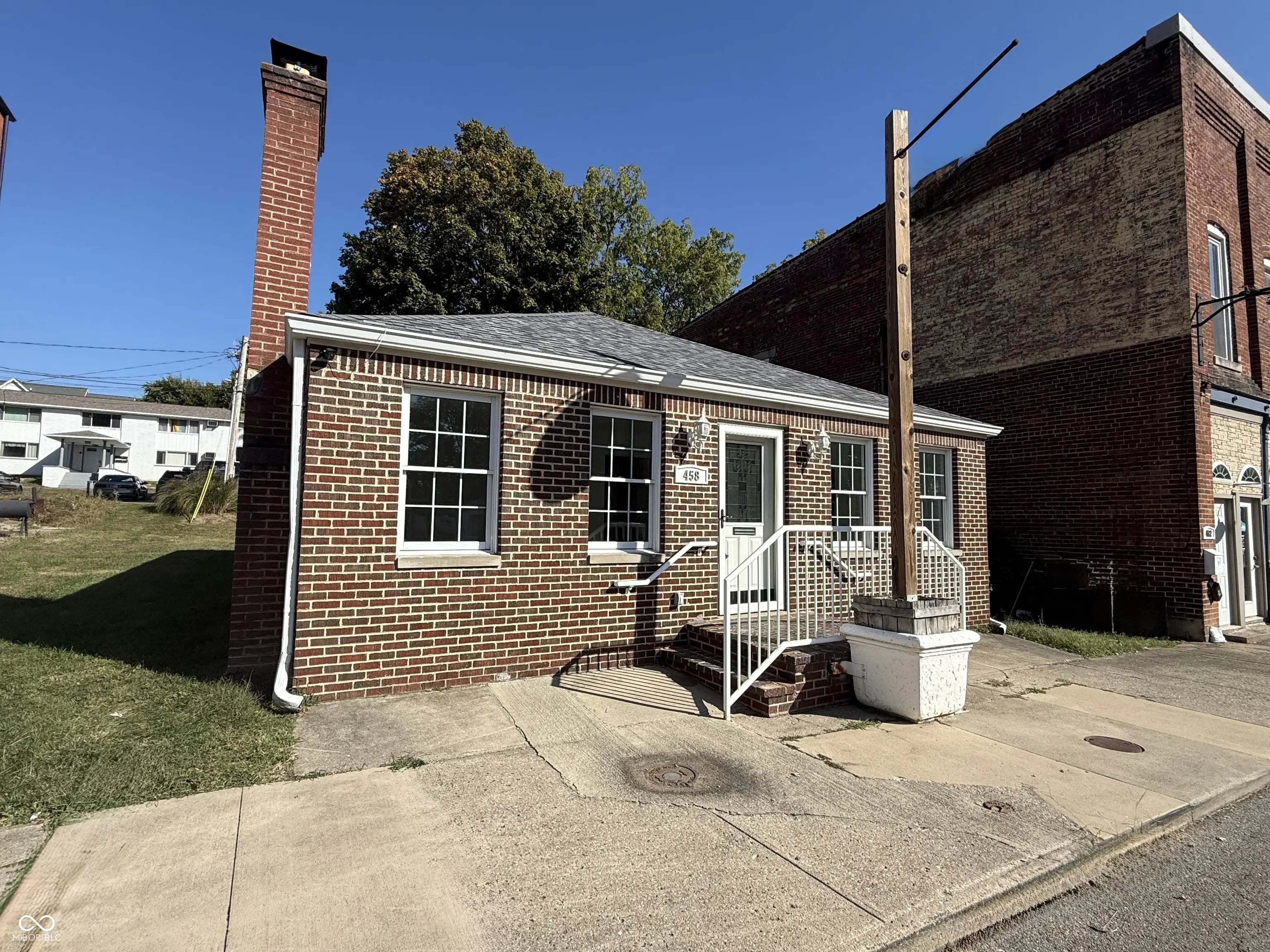 Photo of 458 Locust Street Middletown, IN 47356