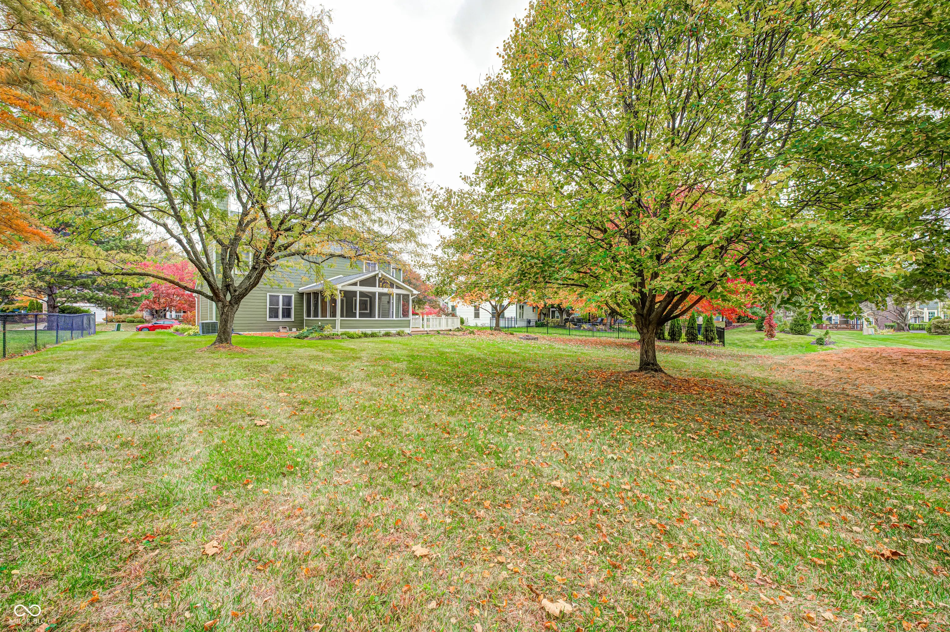 7523 Bramblewood Lane MLS 22069443 The Trees Ii photo 34