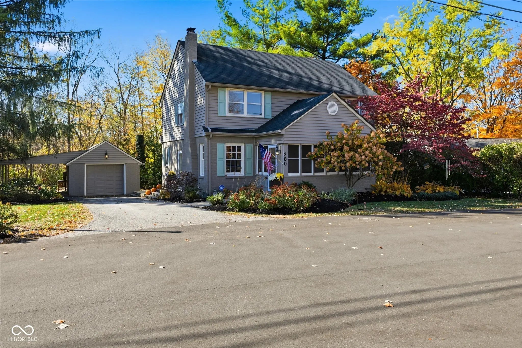 Photo of 280 S 9th Street Zionsville, IN 46077