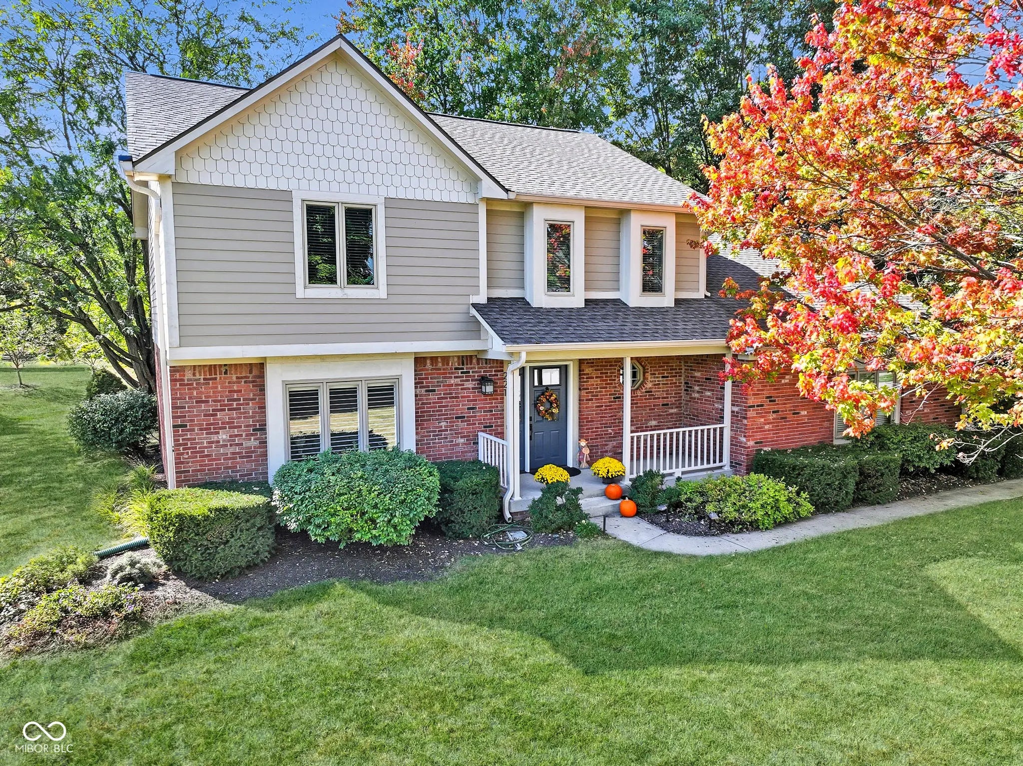 221 Kerry Court, Carmel