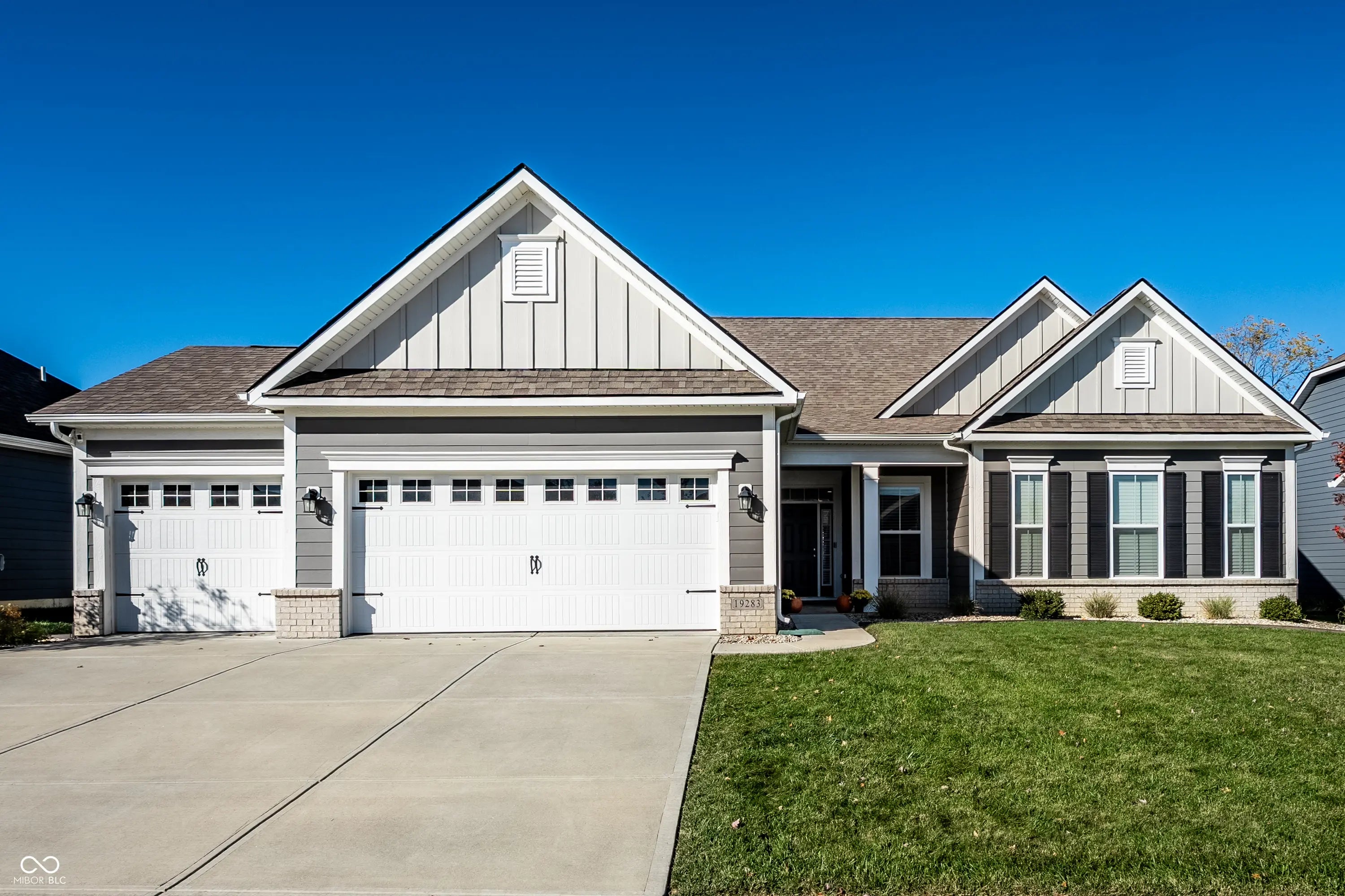 19283 Donelson Lane, Westfield