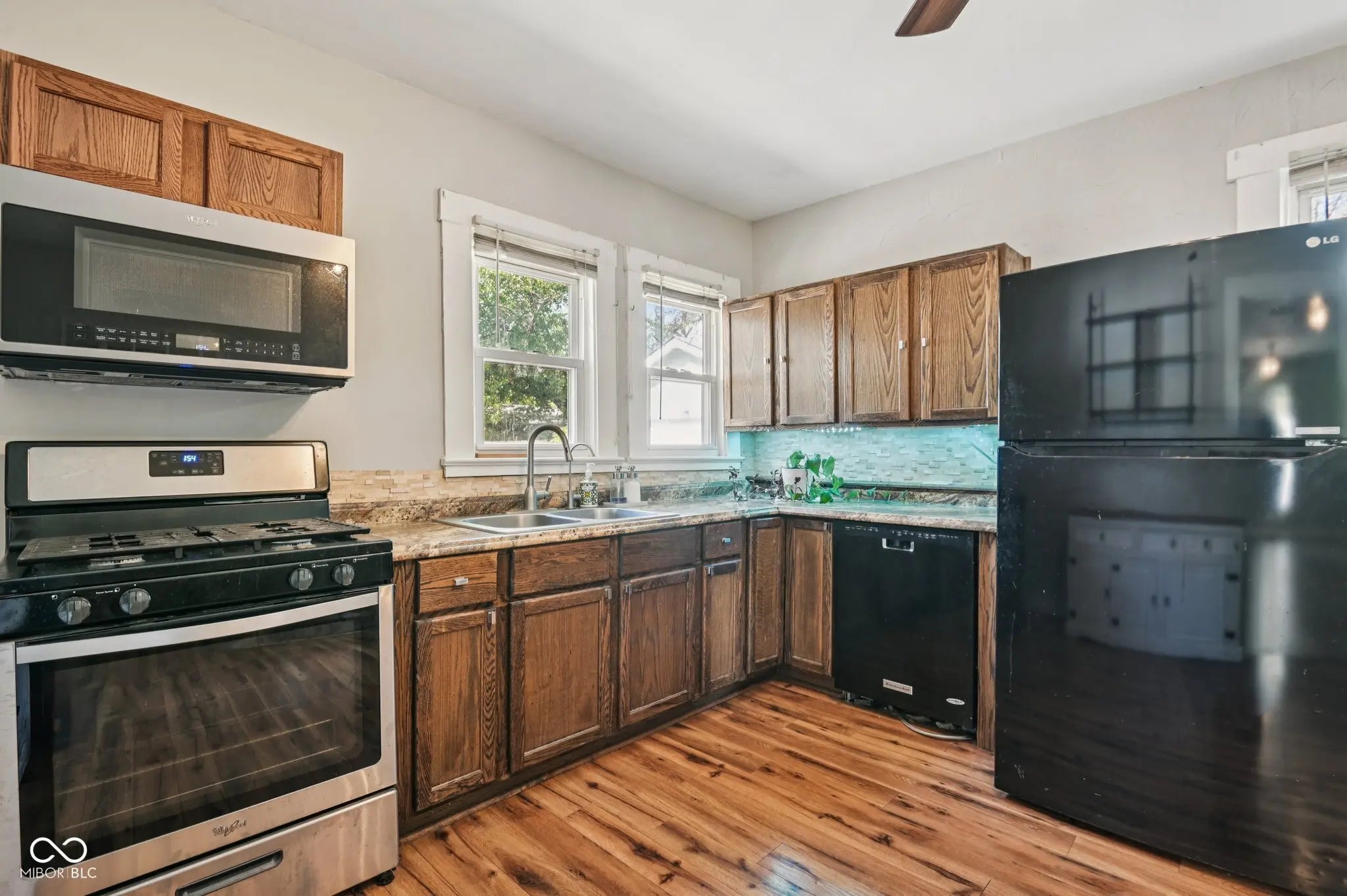 1920 E 67th Street MLS 22069557 No Subdivision photo 13