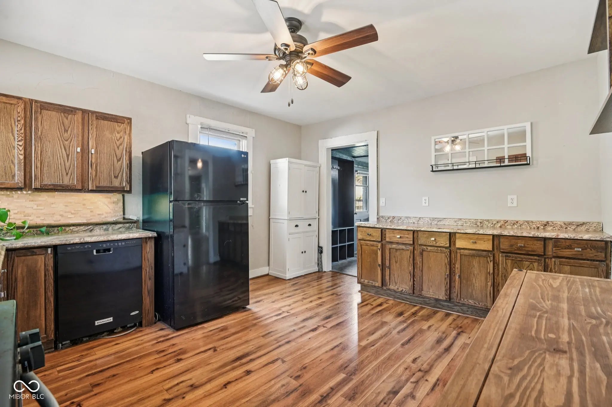 1920 E 67th Street MLS 22069557 No Subdivision photo 14