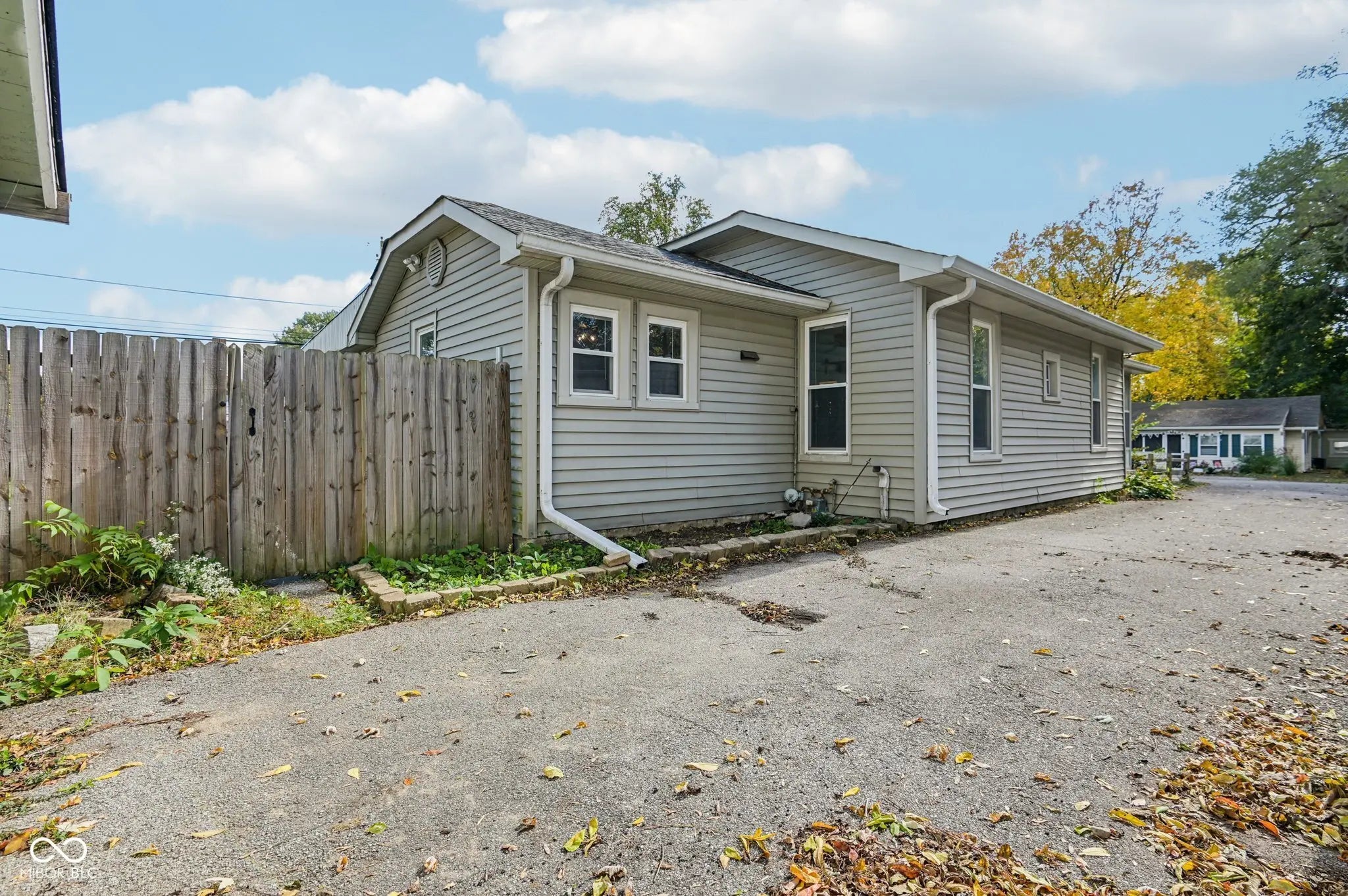 1920 E 67th Street MLS 22069557 No Subdivision photo 39