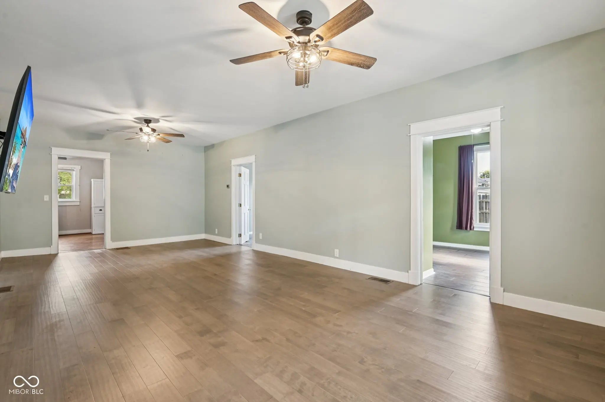 1920 E 67th Street MLS 22069557 No Subdivision photo 7