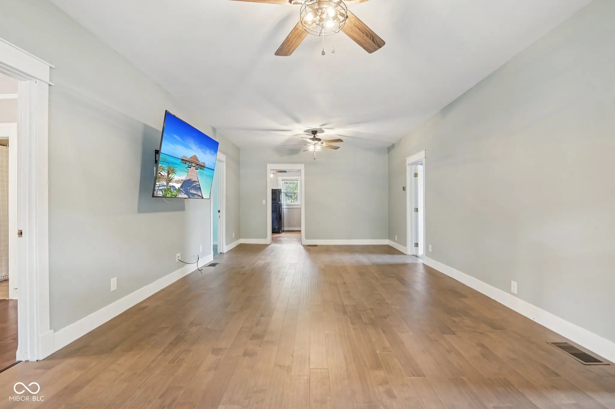 1920 E 67th Street MLS 22069557 No Subdivision photo 8