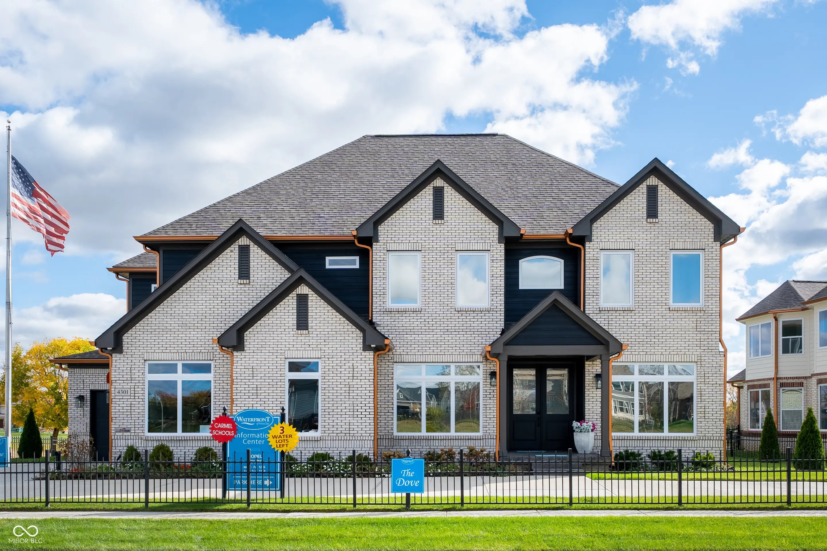 Photo of 4301 Stone Lake Drive Zionsville, IN 46077