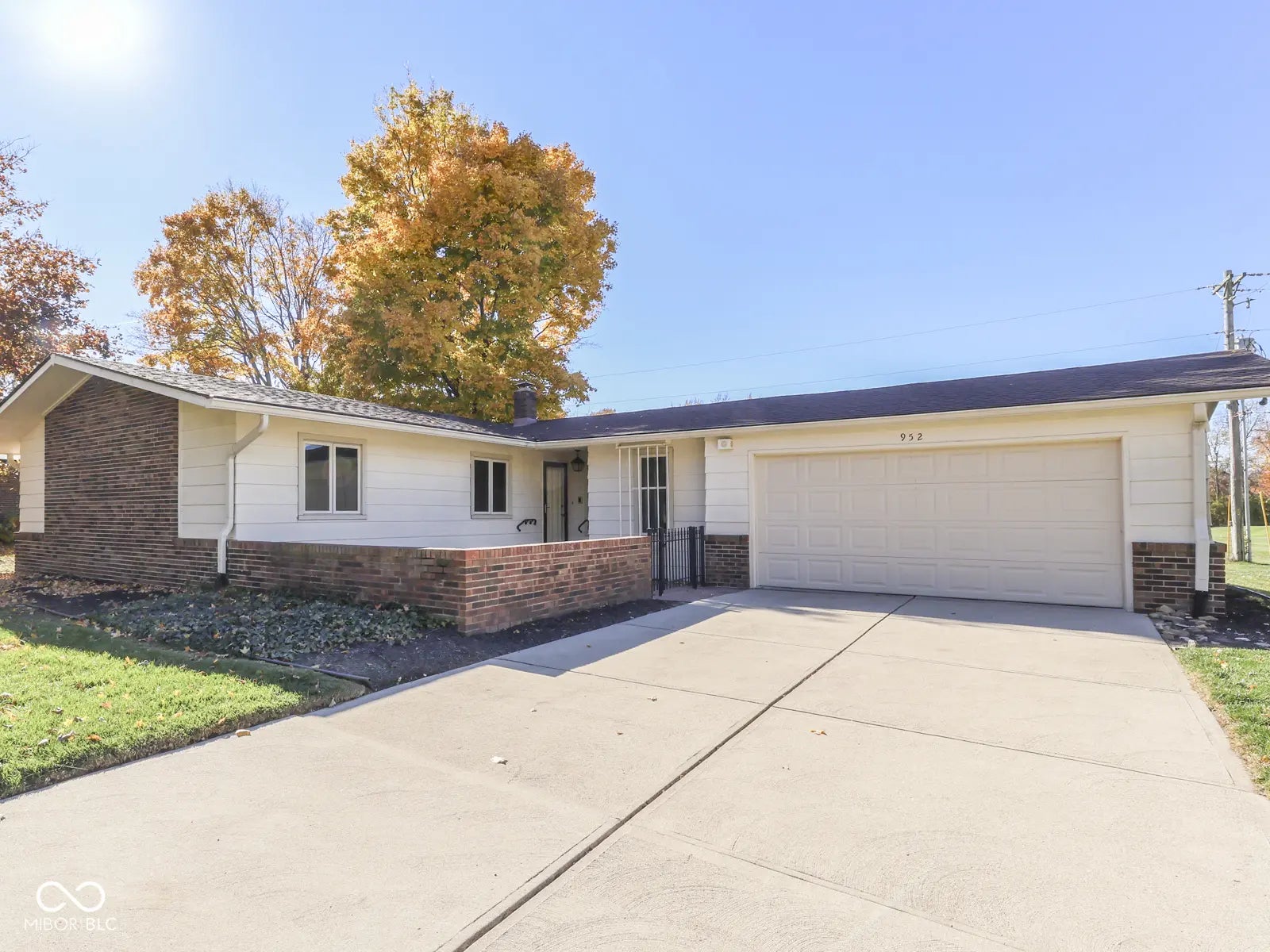 Photo of 952 Santa Ana Drive Greenwood, IN 46143