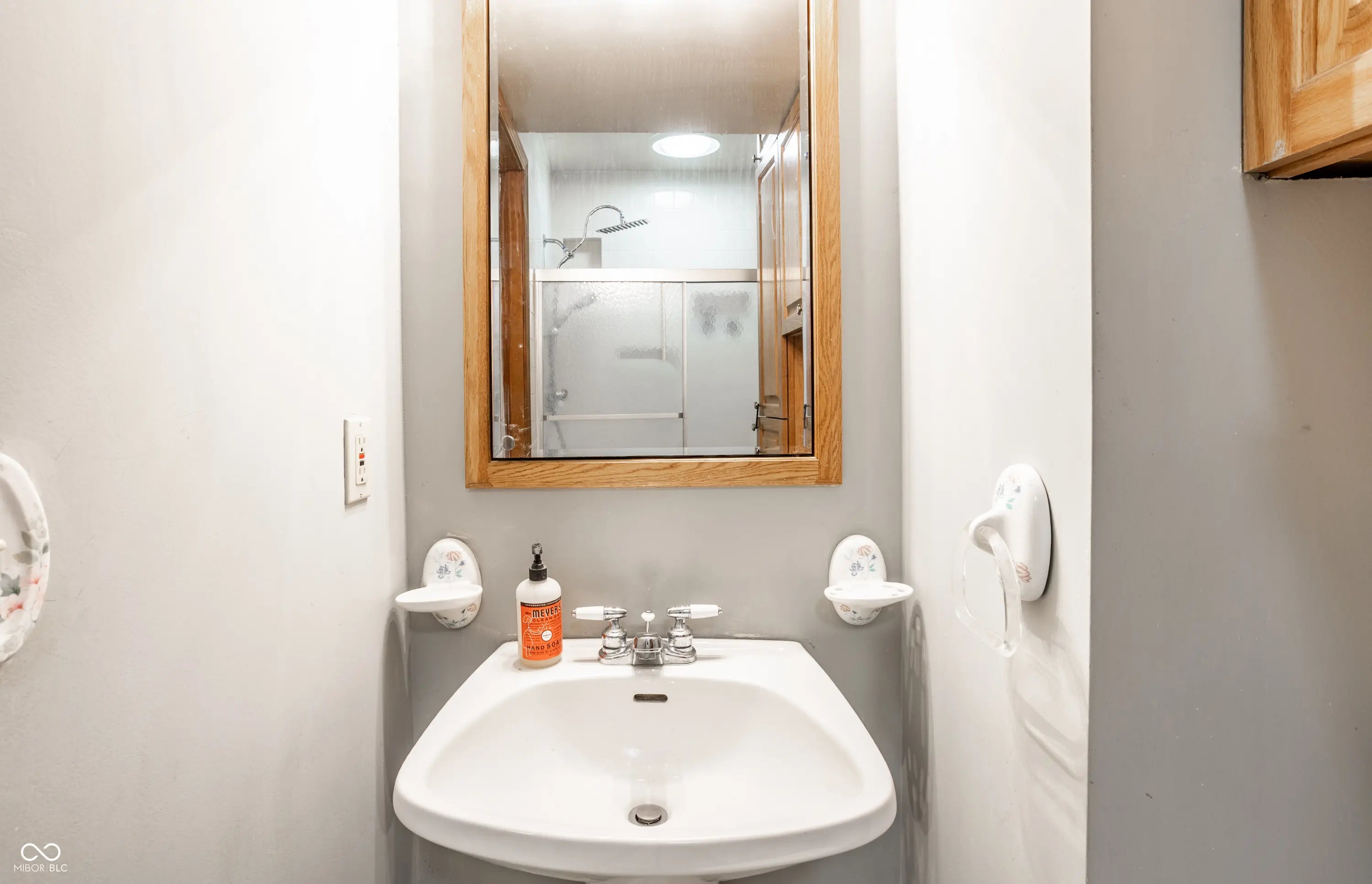 3711 E 57th Street MLS 22069705 Wides 9th Add photo 21