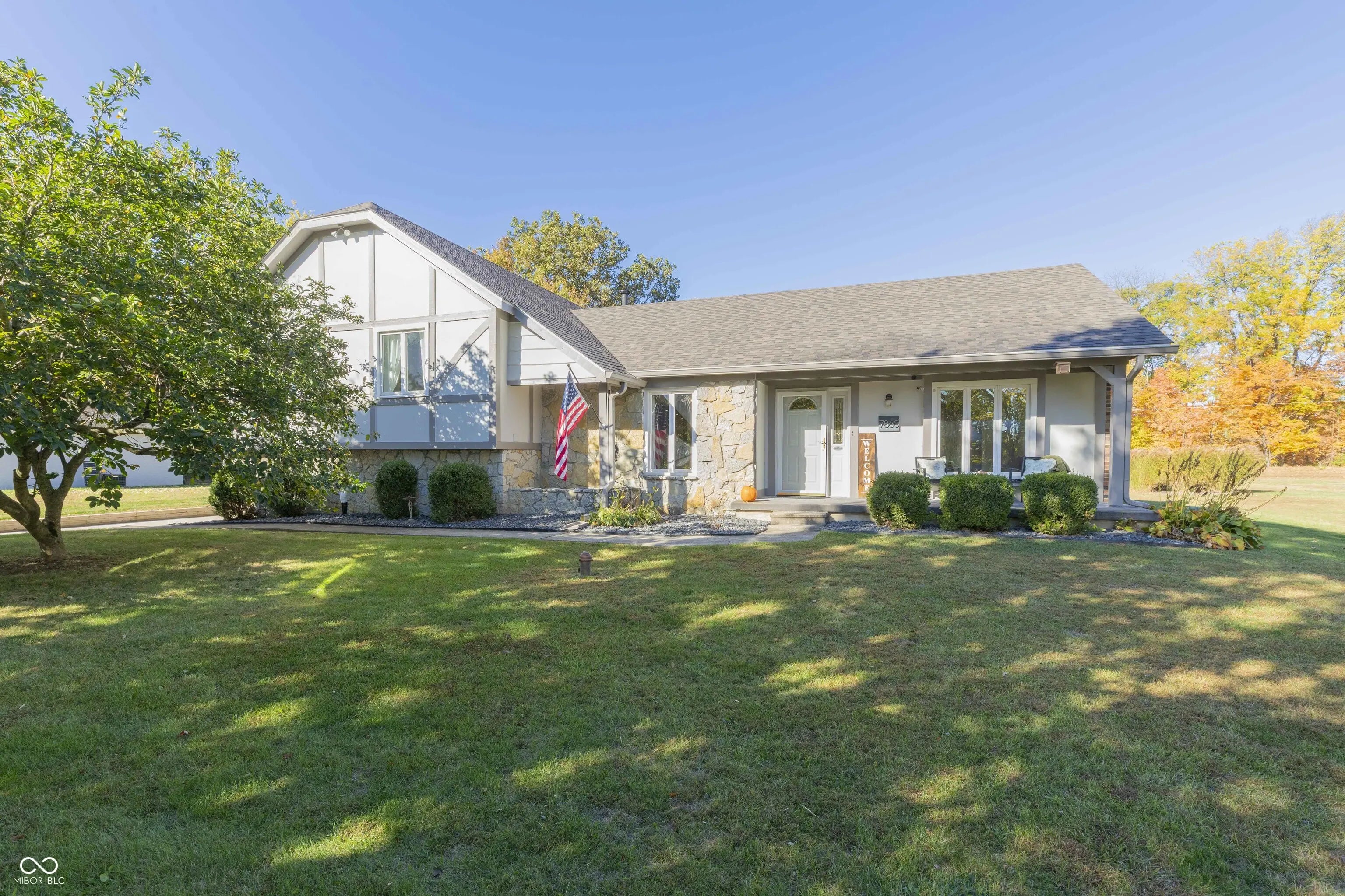 Photo of 7860 Eaker Court Brownsburg, IN 46112