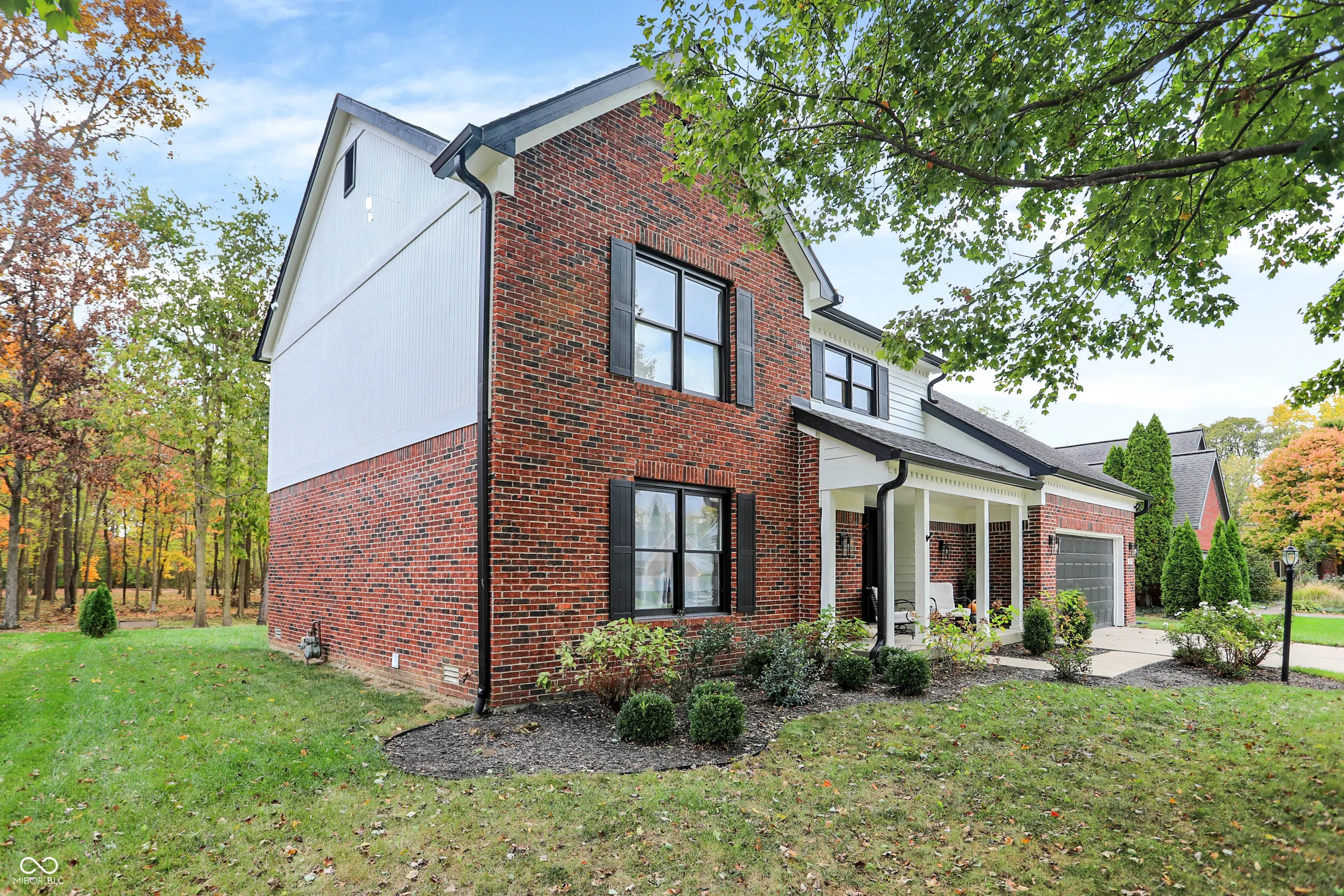 5187 Clear Lake Court MLS 22069775 Lake Forest photo 1